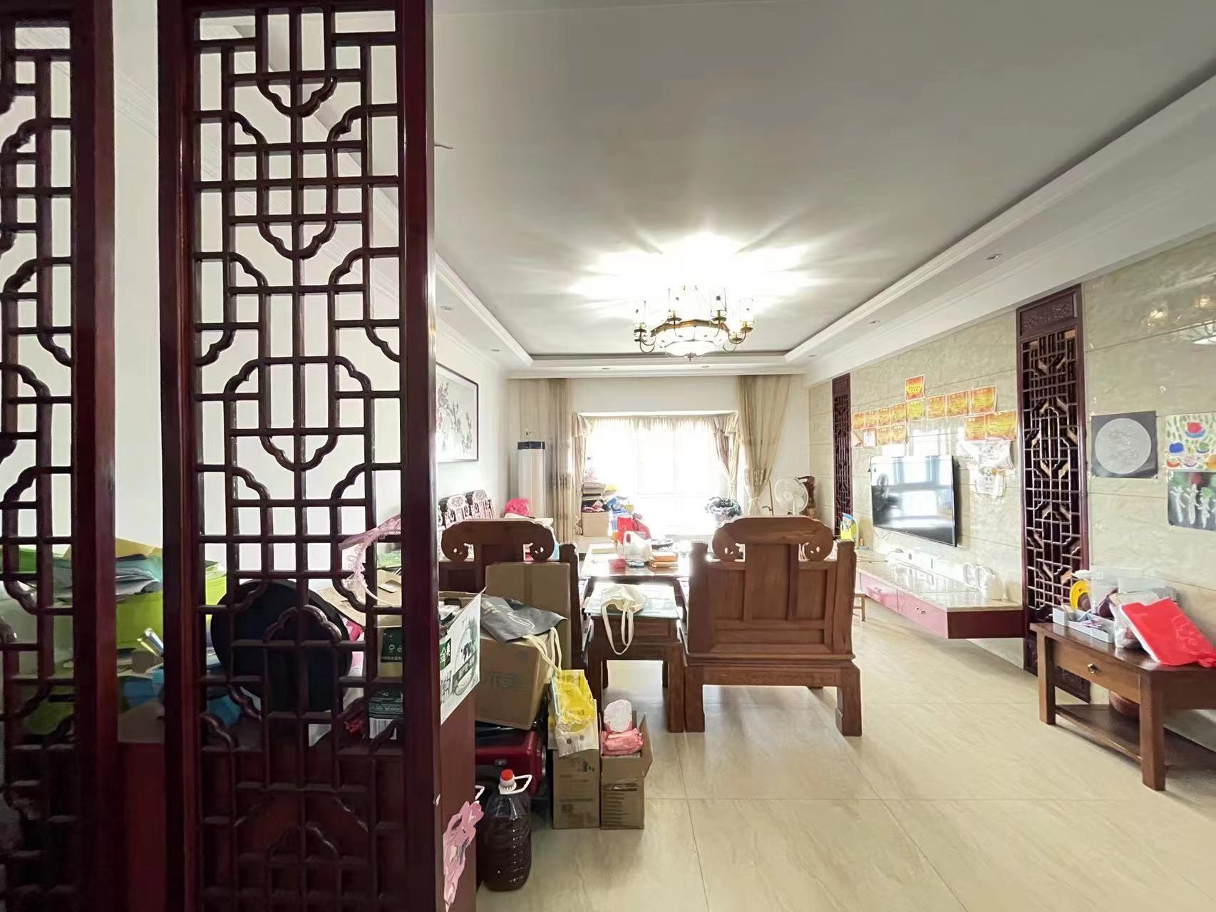 利江花园 4室2厅2卫 115.00万 利江花园 4室2厅2卫 115.00万室内图