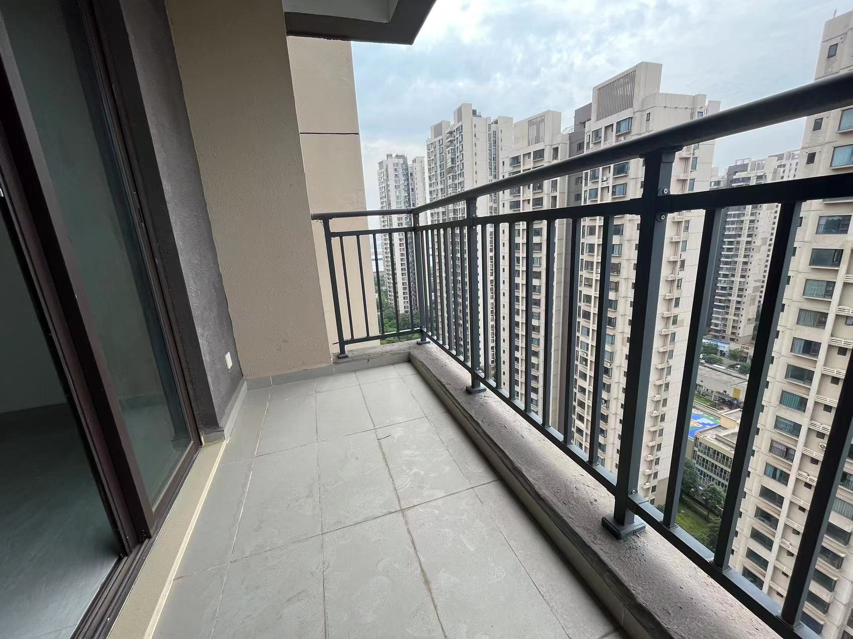 蓝溪谷 3室2厅2卫 75.80万 蓝溪谷 3室2厅2卫 75.80万室内图