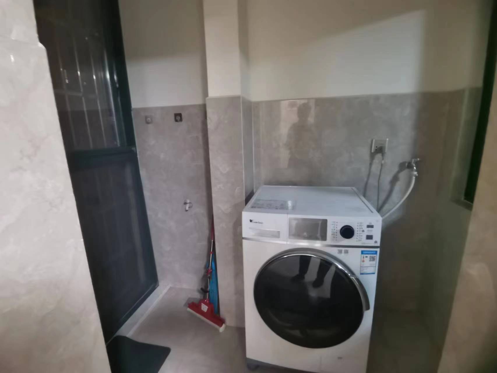 湖景名城 2室2厅1卫 51.80万 湖景名城 2室2厅1卫 51.80万室内图