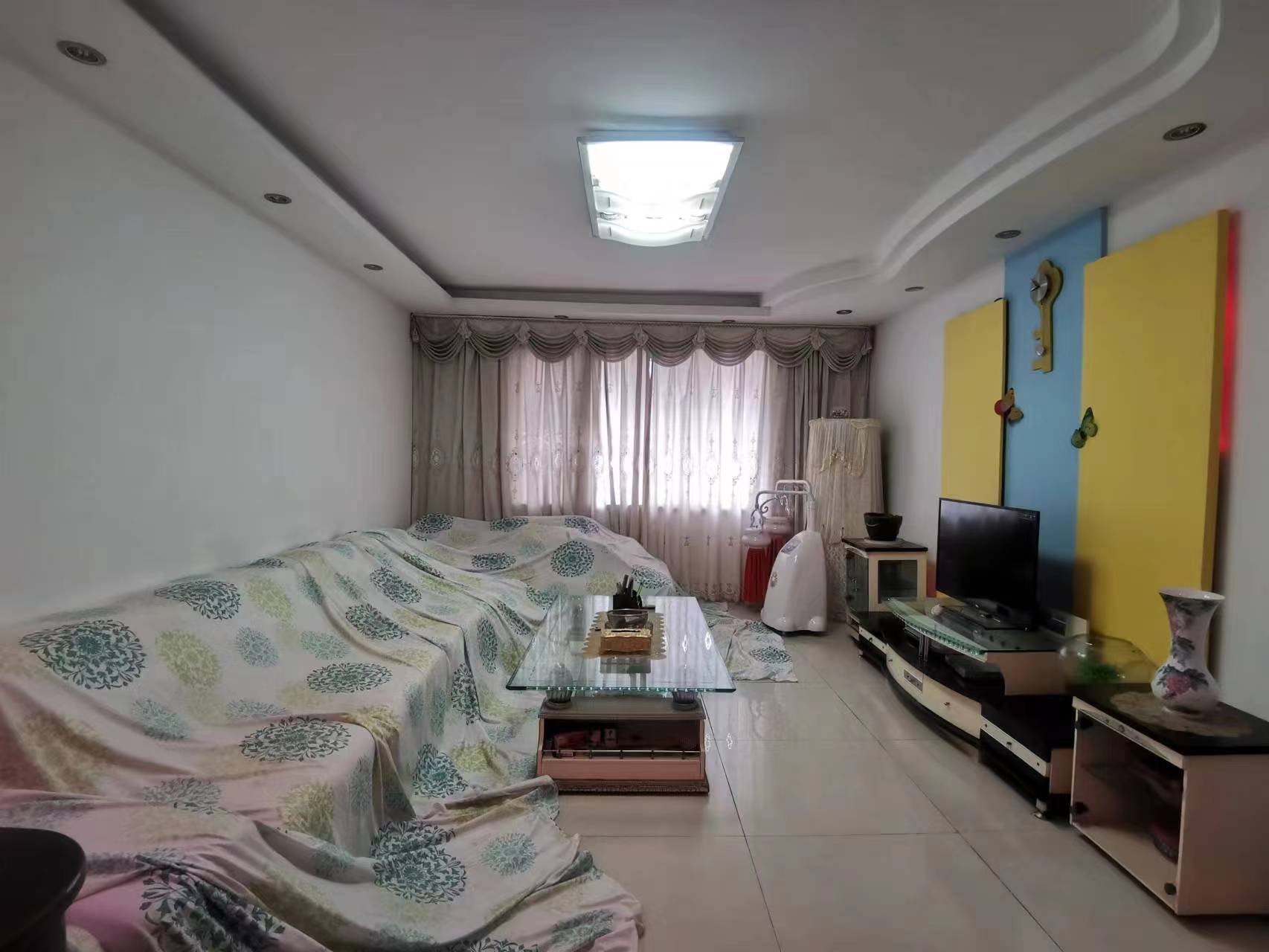 滨江一村  5室2厅2卫    60.0万 滨江一村  5室2厅2卫    60.0万