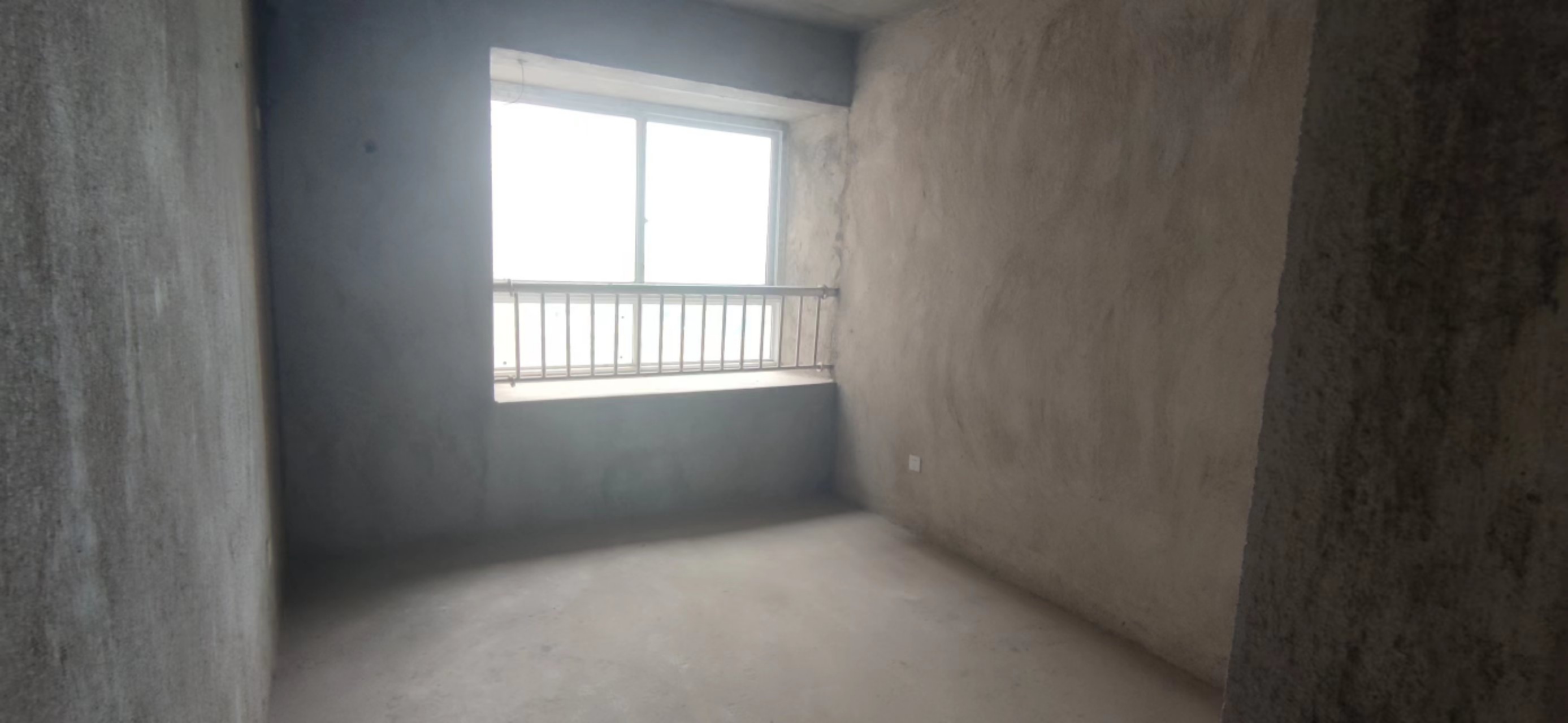 一六九.星城 3室2厅2卫 52.00万 一六九.星城 3室2厅2卫 52.00万客厅