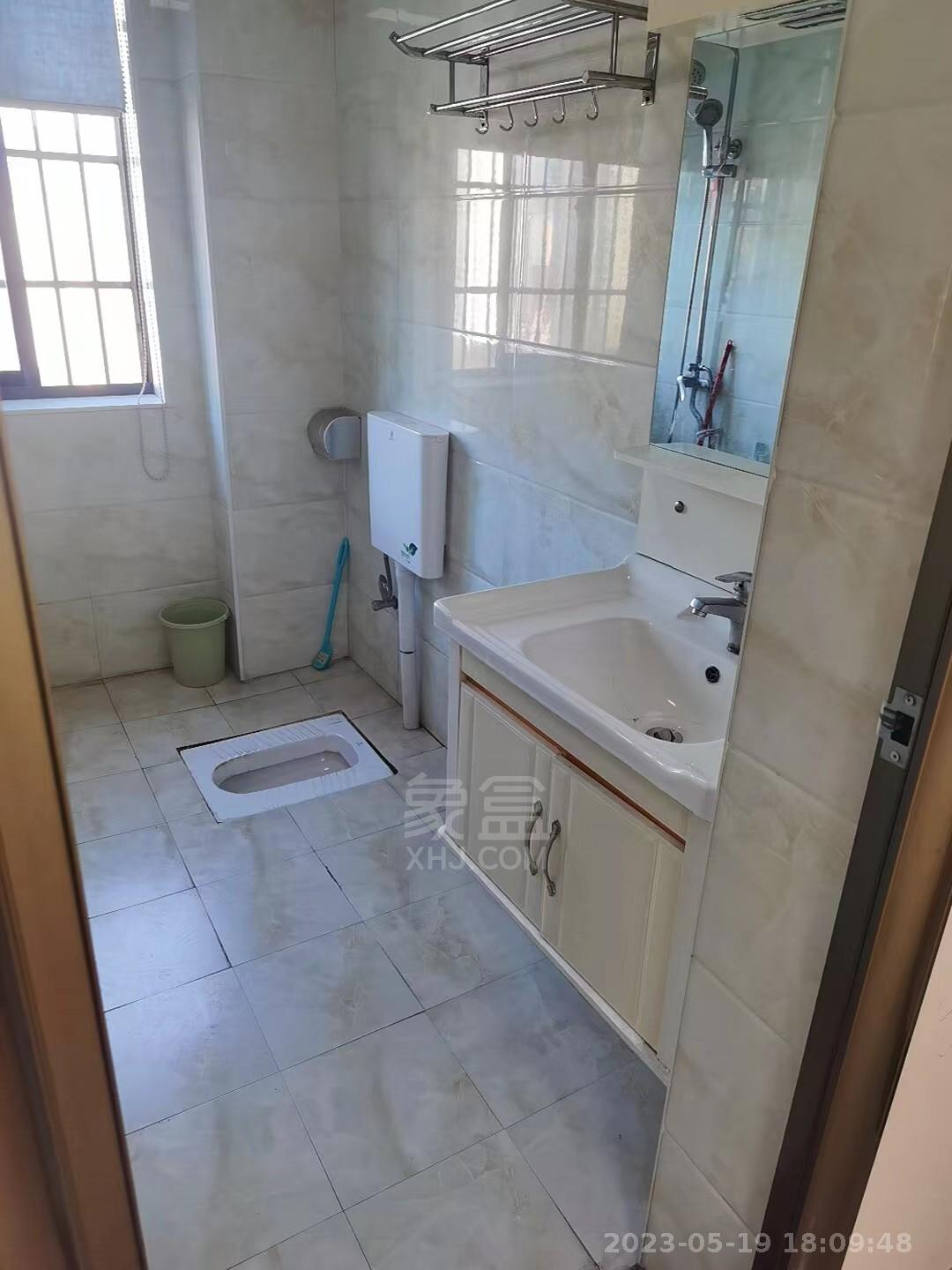 和厚园小区  2室2厅1卫   1850.00元/月室内图
