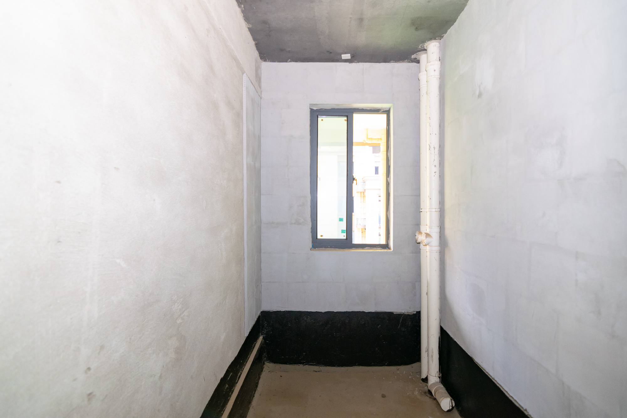 澳海澜庭 5室2厅2卫 125.00万 澳海澜庭 5室2厅2卫 125.00万卫生间