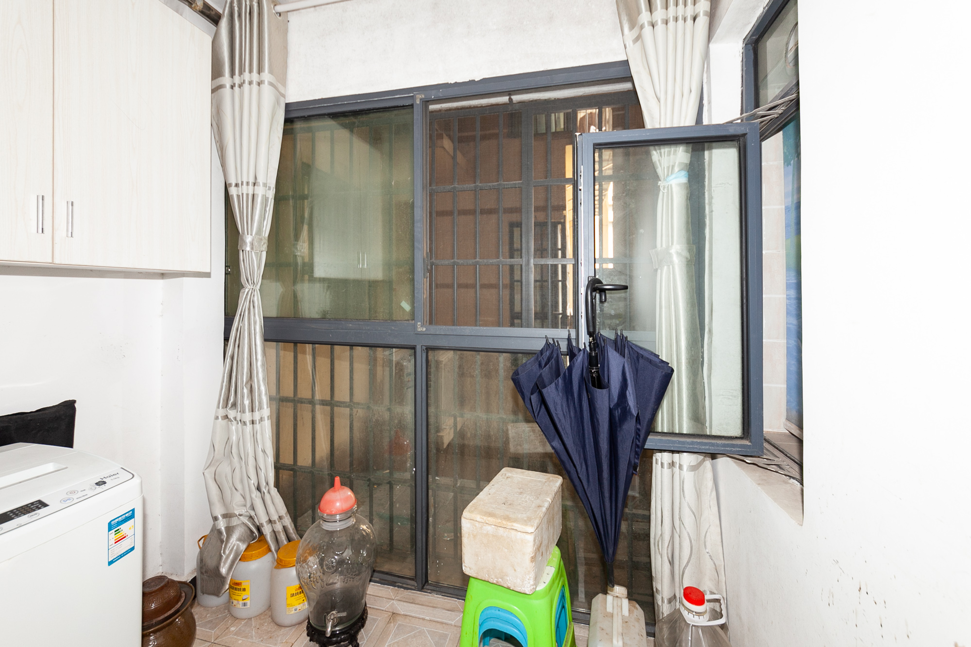 勤诚达新界 3室2厅1卫 92.40万 勤诚达新界 3室2厅1卫 92.40万阳台