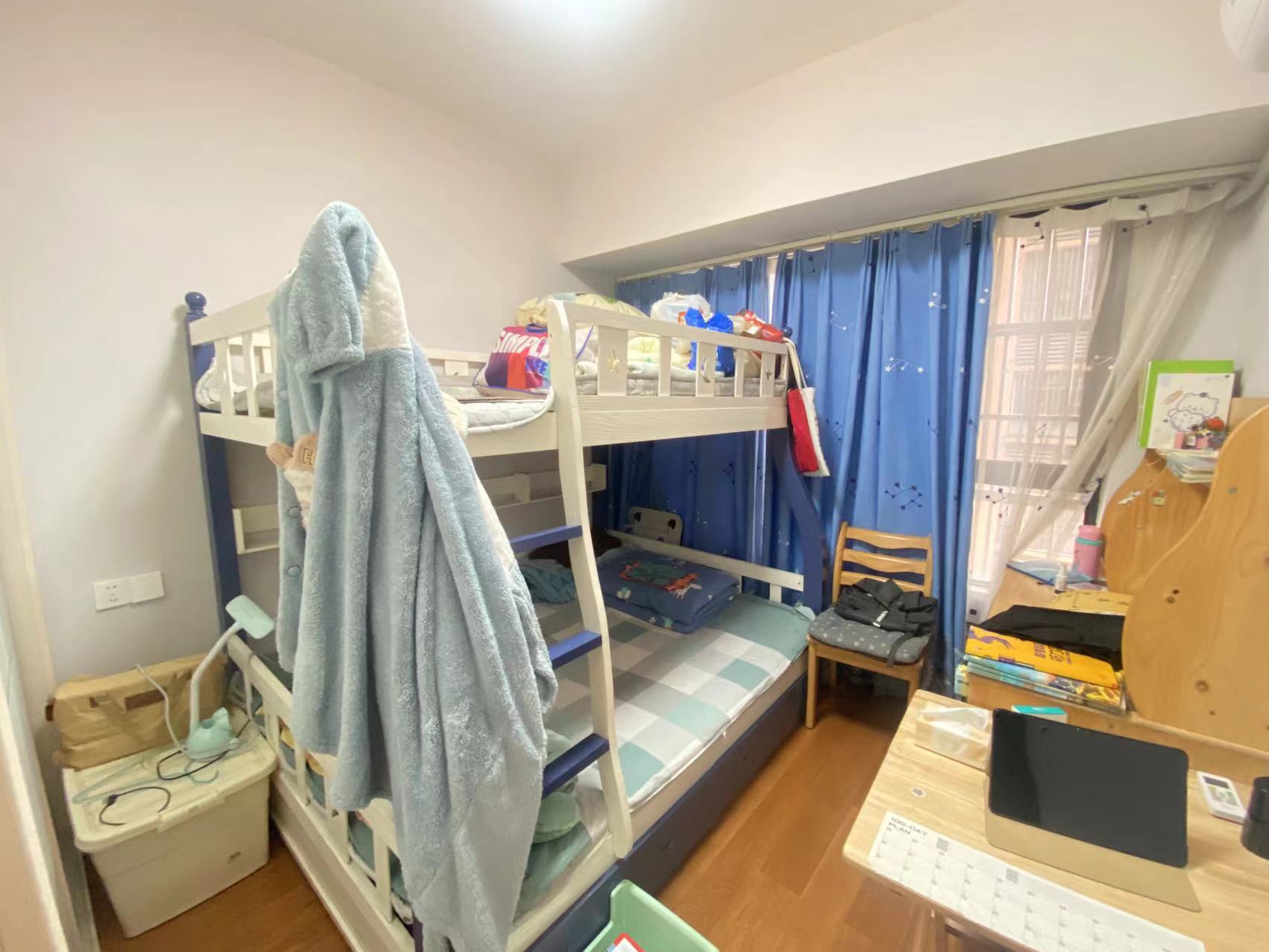 御景龙湾 0室0厅0卫 65.00万 御景龙湾 0室0厅0卫 65.00万室内图