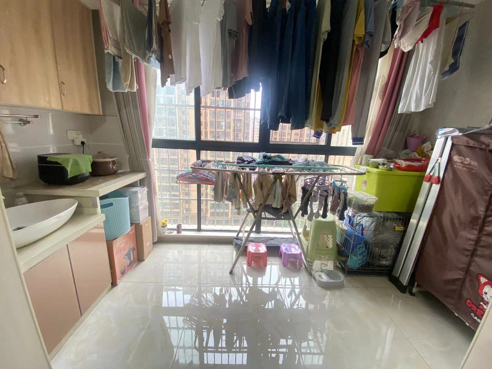 御景龙湾 0室0厅0卫 65.00万 御景龙湾 0室0厅0卫 65.00万室内图