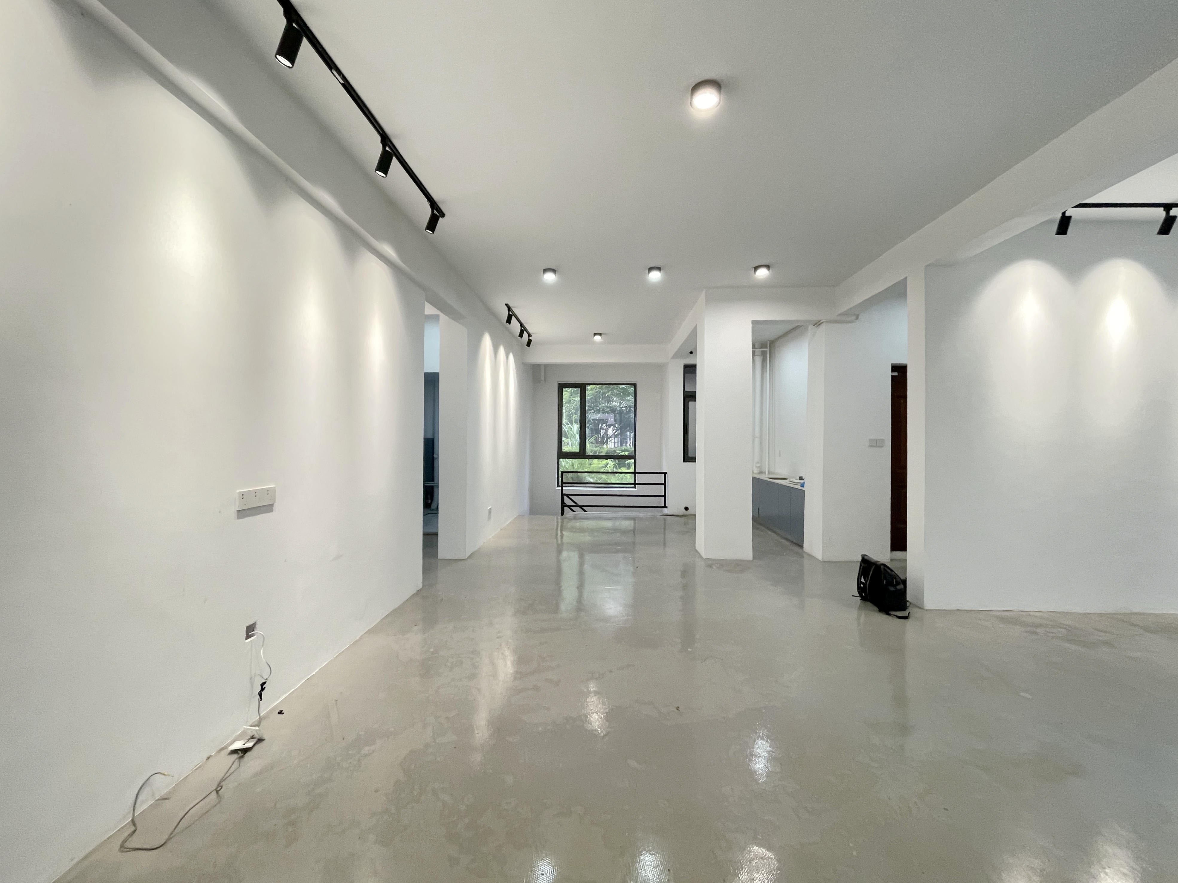 明昇壹城(明昇时代广场)一期  3室2厅2卫    389.0万 明昇壹城(明昇时代广场)一期  3室2厅2卫    389.0万客厅