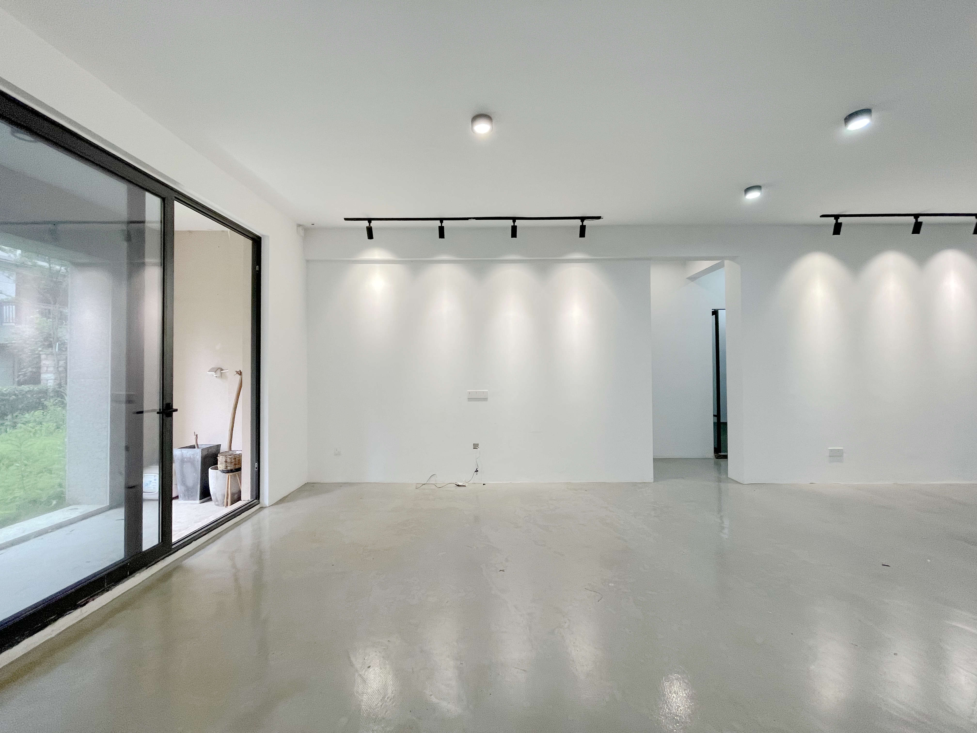 明昇壹城(明昇时代广场)一期  3室2厅2卫    389.0万 明昇壹城(明昇时代广场)一期  3室2厅2卫    389.0万客厅