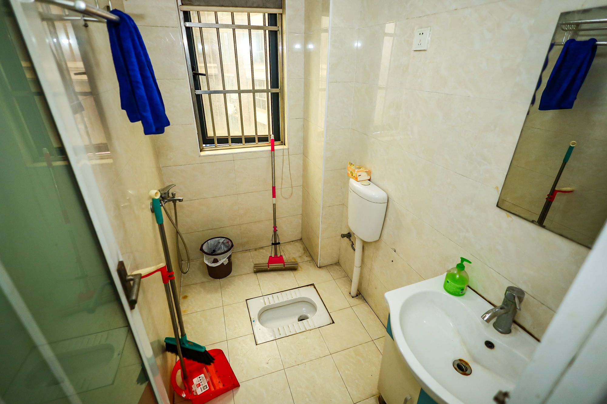 爱都（IDO）  2室2厅1卫   56.00万卫生间