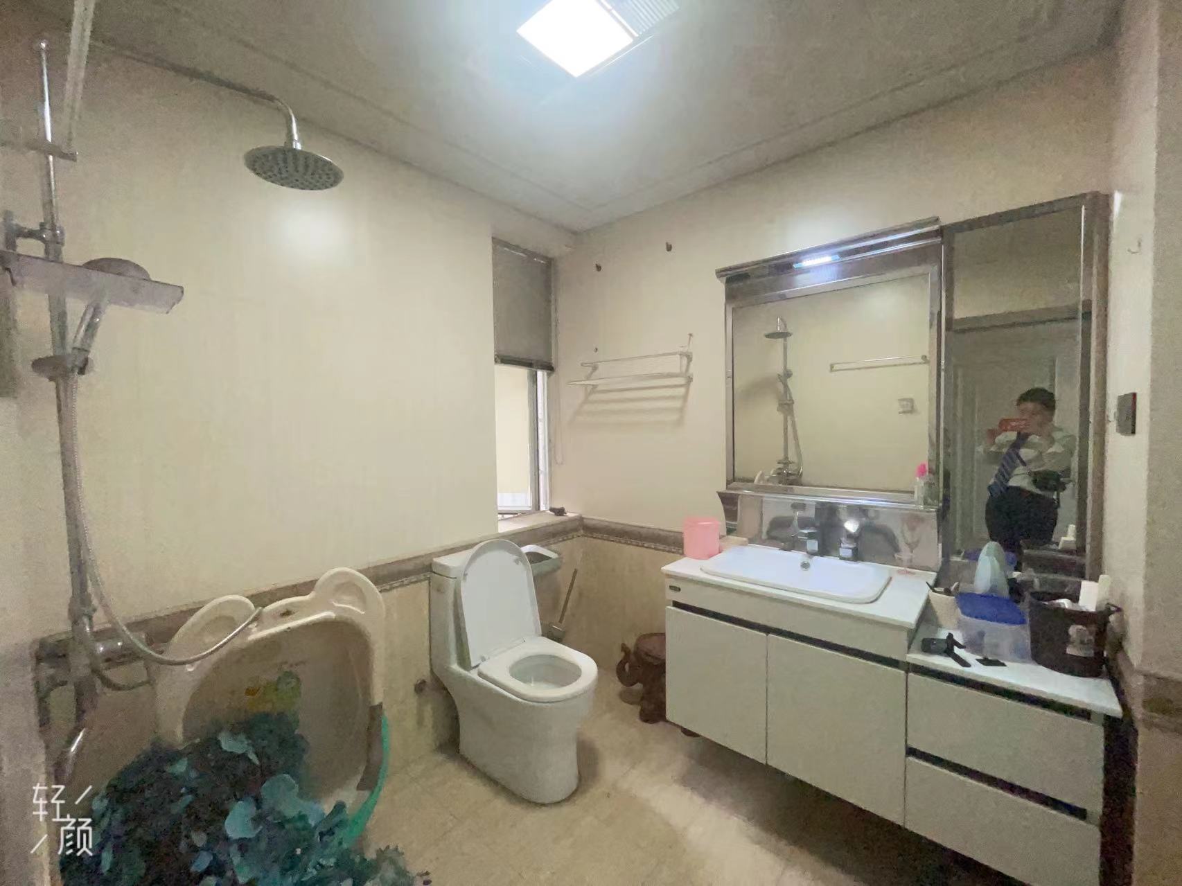 东湖小区 3室2厅2卫 49.80万 东湖小区 3室2厅2卫 49.80万室内图