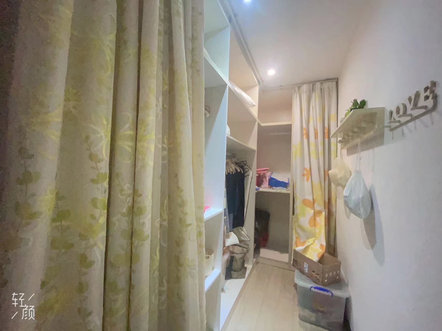 东湖小区 3室2厅2卫 49.80万 东湖小区 3室2厅2卫 49.80万室内图