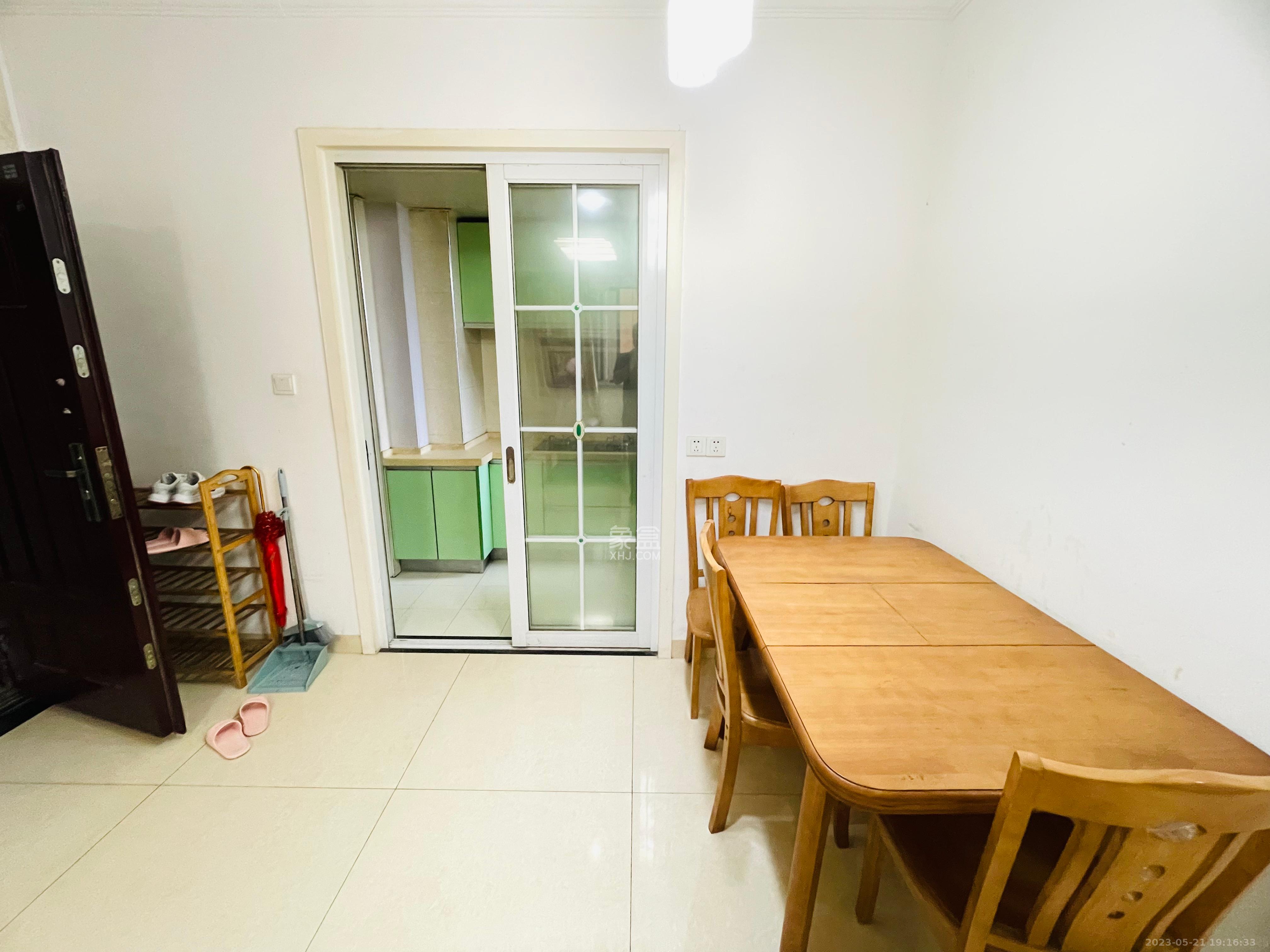 尊邸华庭  3室1厅1卫   2500.00元/月室内图
