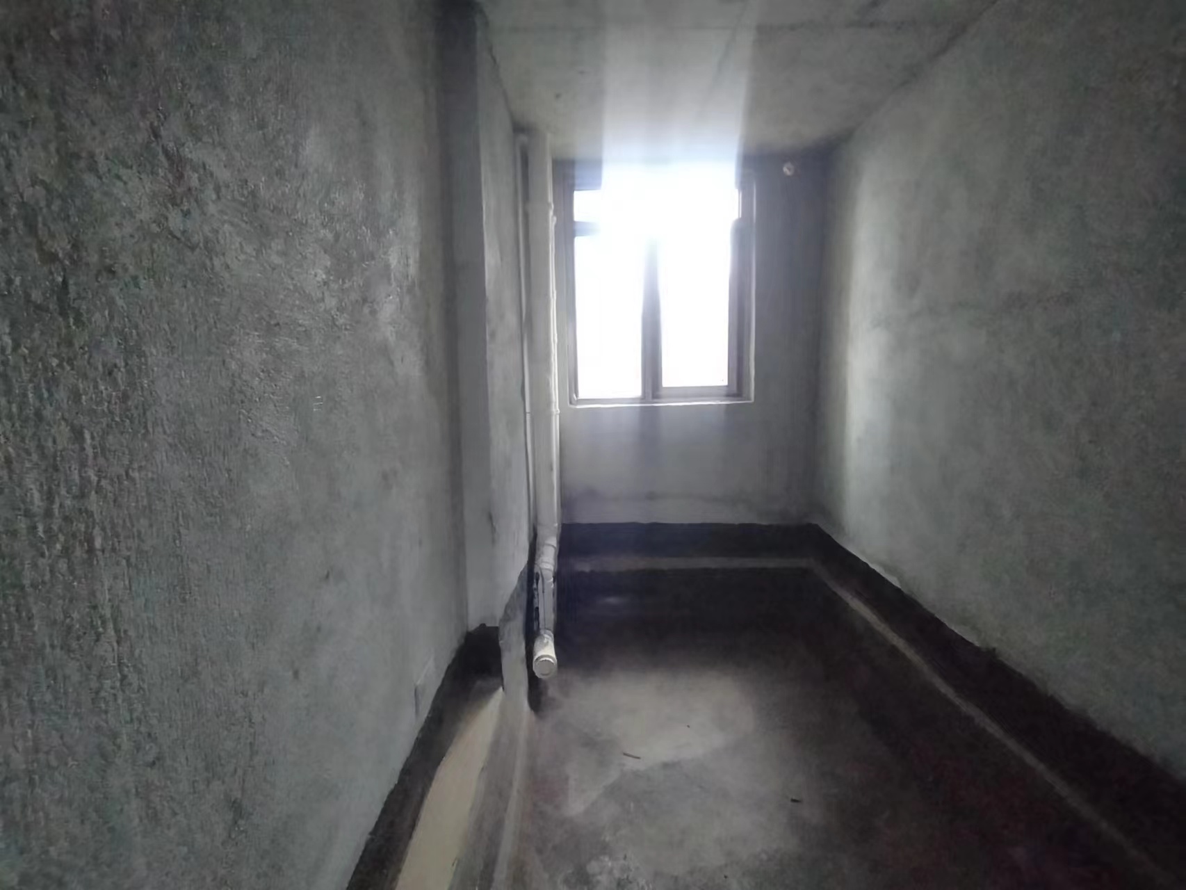 科技创新大厦  4室2厅2卫   98.00万室内图