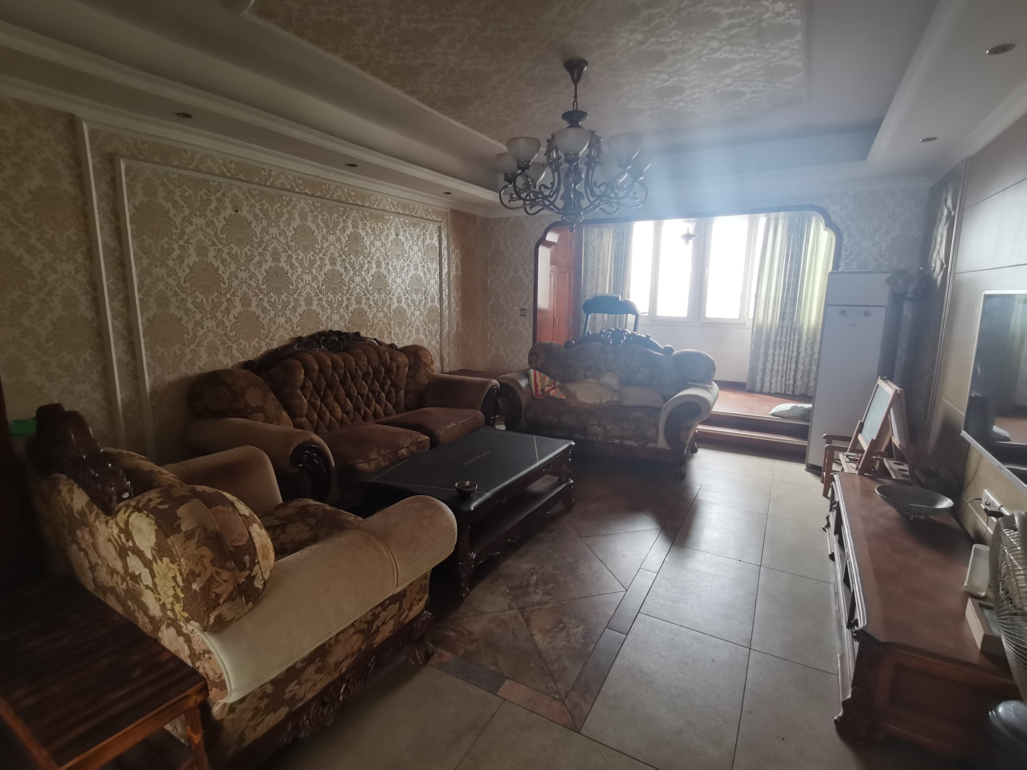 地税新村  0室0厅0卫   96.00万 地税新村  0室0厅0卫   96.00万室内图