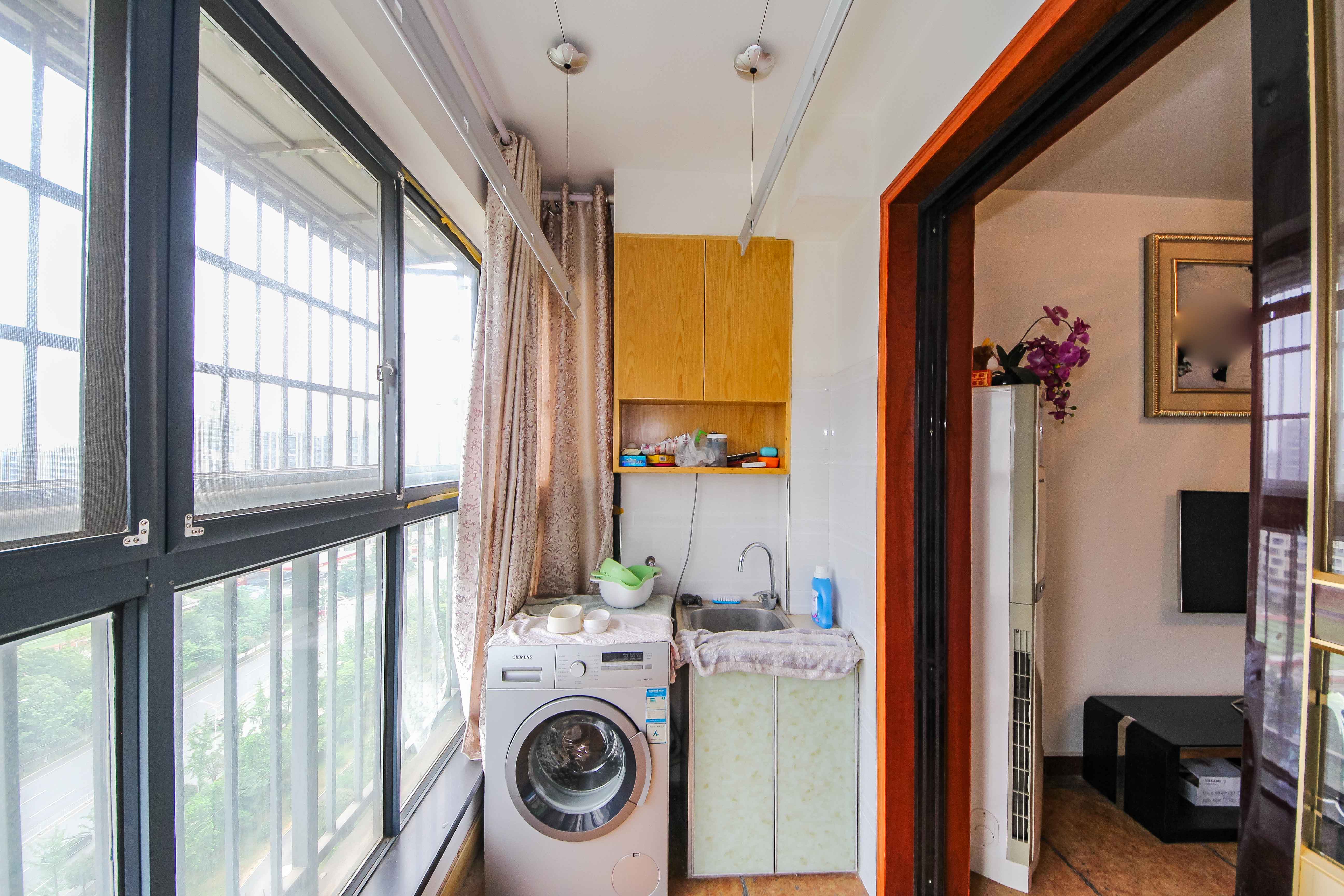中建麓山和苑  3室2廳1衛(wèi)    82.6萬陽臺
