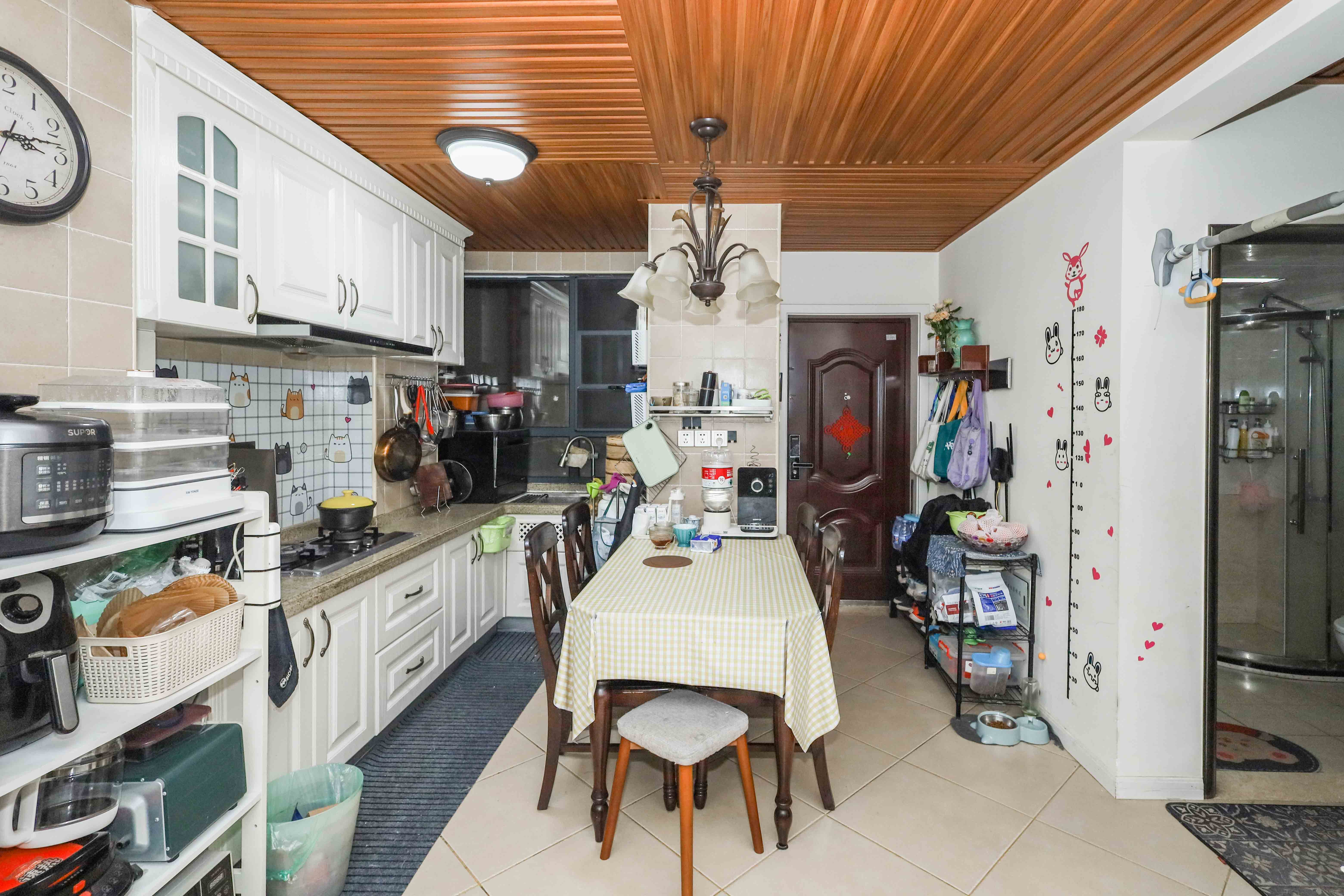 中国铁建梅溪青秀一期  2室2厅1卫    125.0万客厅