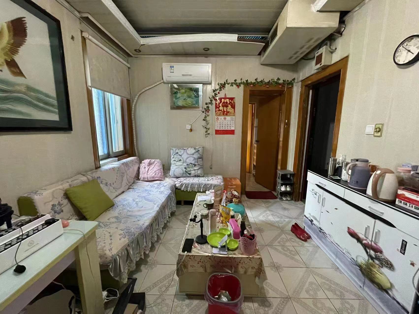 国土局宿舍 2室1厅1卫 40.00万 国土局宿舍 2室1厅1卫 40.00万室内图