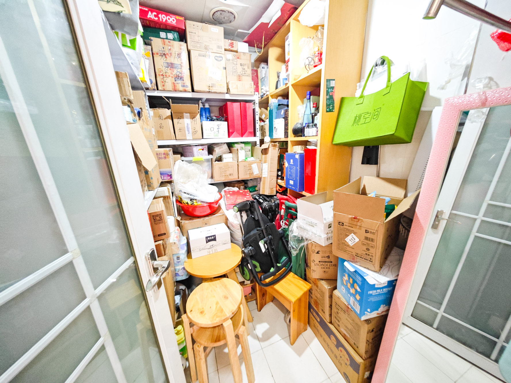 景环小区  2室2厅2卫   77.00万其他