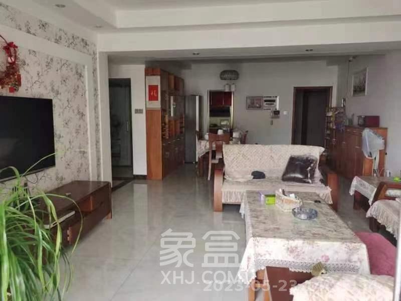 华江乐天花亭  4室2厅1卫   3000.00元/月室内图