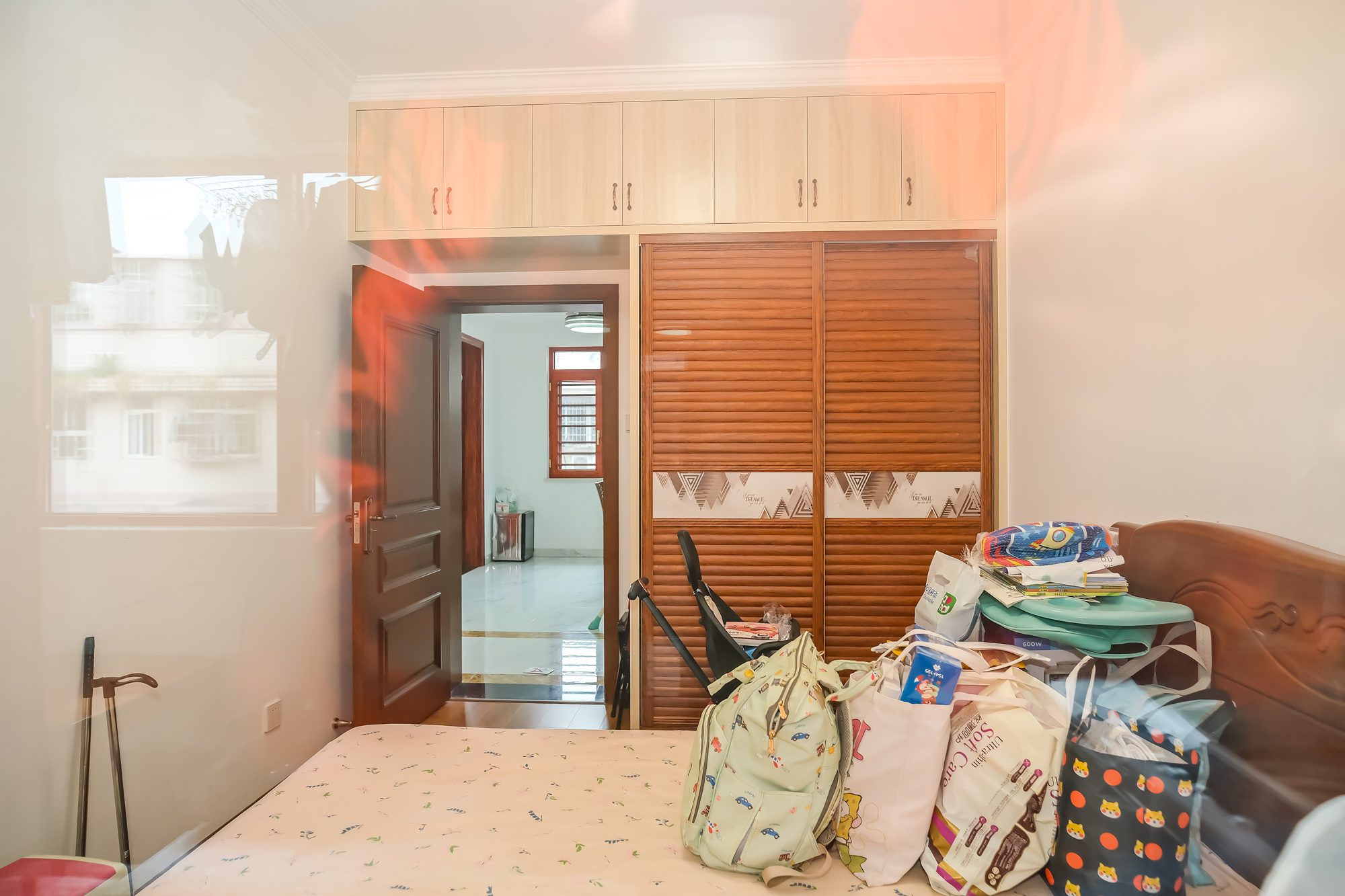 圆梦花园 3室2厅2卫 70.0万 圆梦花园 3室2厅2卫 70.0万卧室