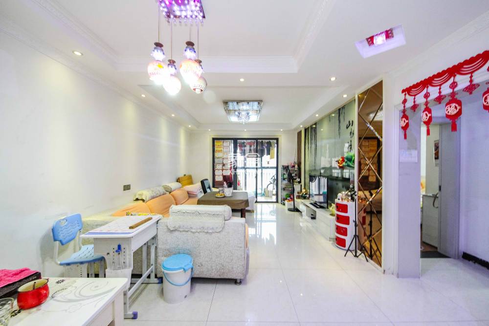 九龙领仕汇  2室2厅1卫    45.0万