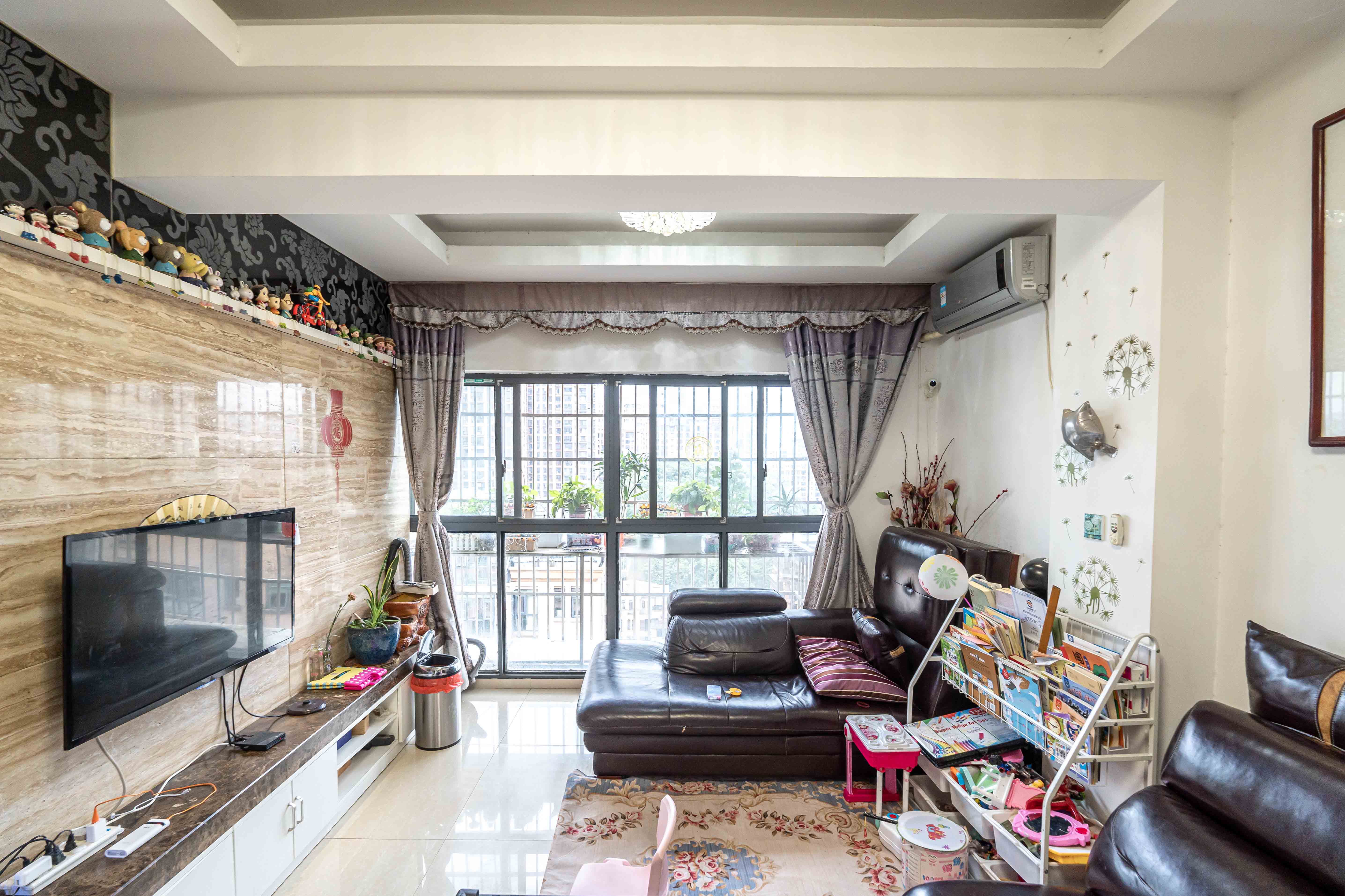 中城丽景香山园  3室2厅2卫   160.00万