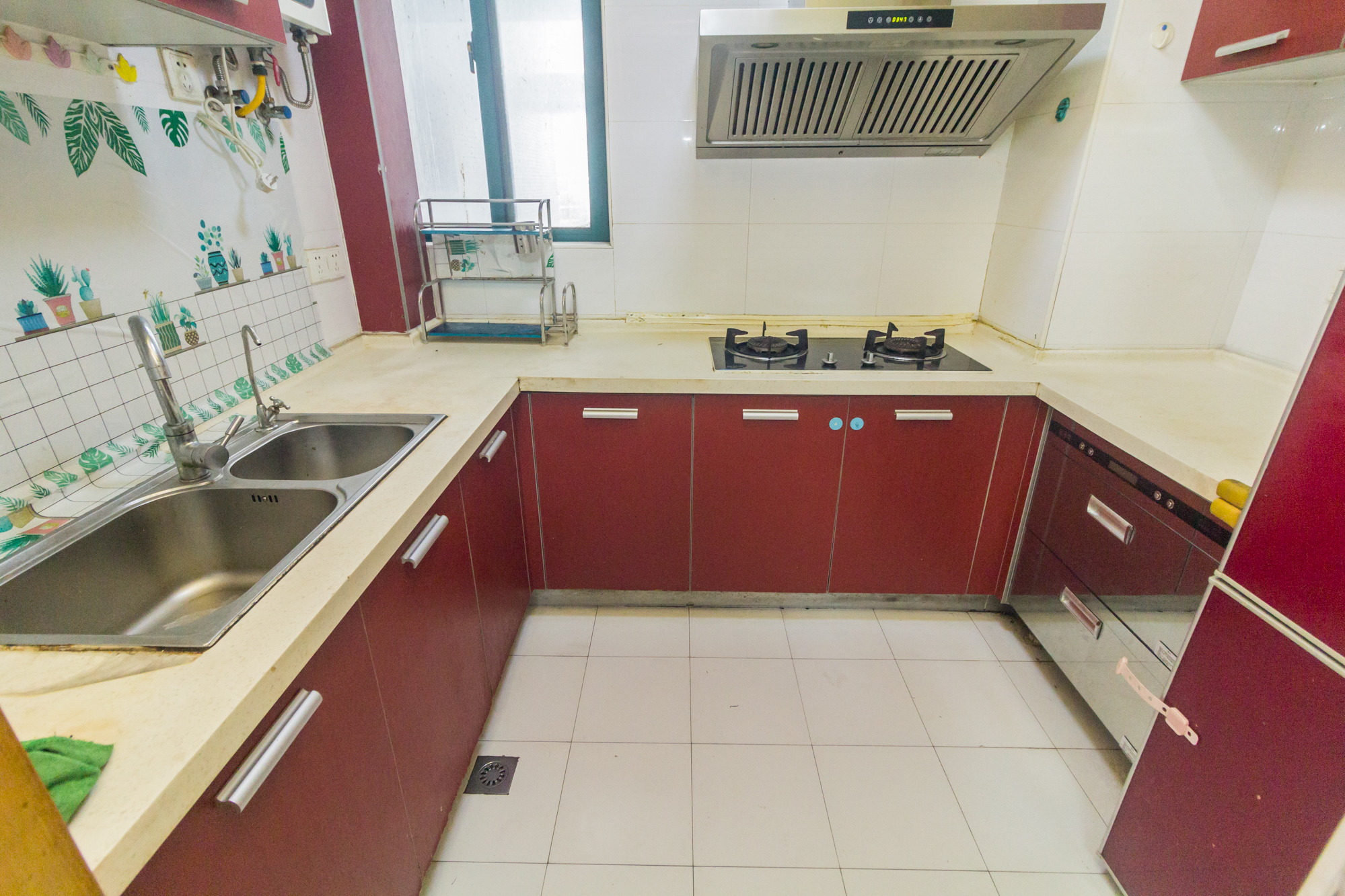 华天LOHO小镇  3室2厅2卫    66.2万 华天LOHO小镇  3室2厅2卫    66.2万厨房