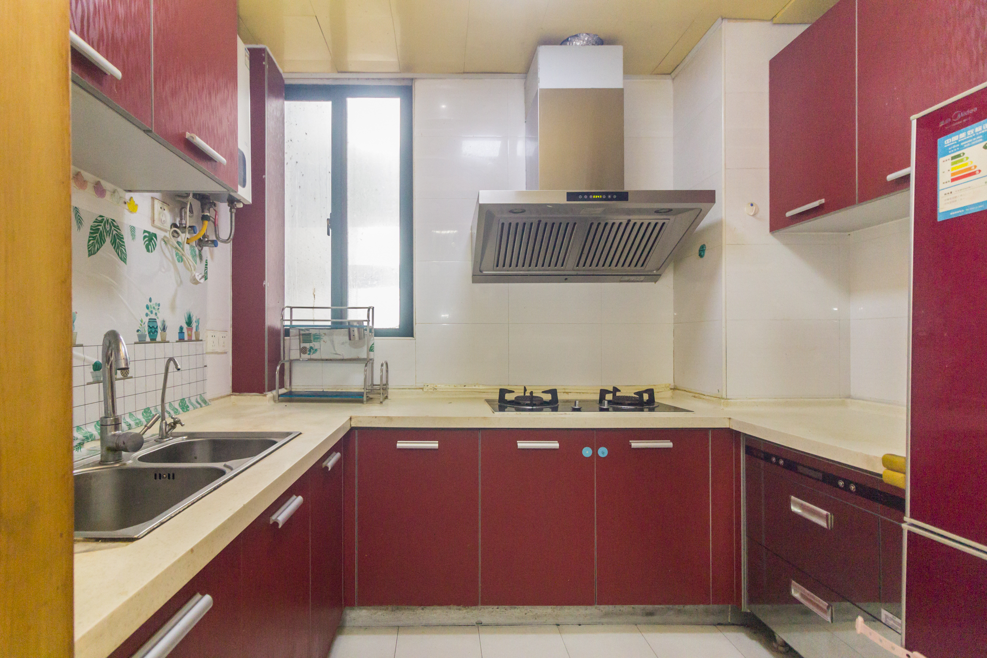 华天LOHO小镇  3室2厅2卫    66.2万 华天LOHO小镇  3室2厅2卫    66.2万厨房