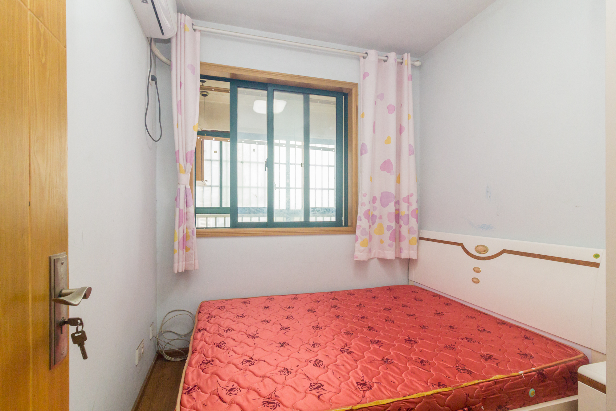 华天LOHO小镇  3室2厅2卫    66.2万 华天LOHO小镇  3室2厅2卫    66.2万卧室