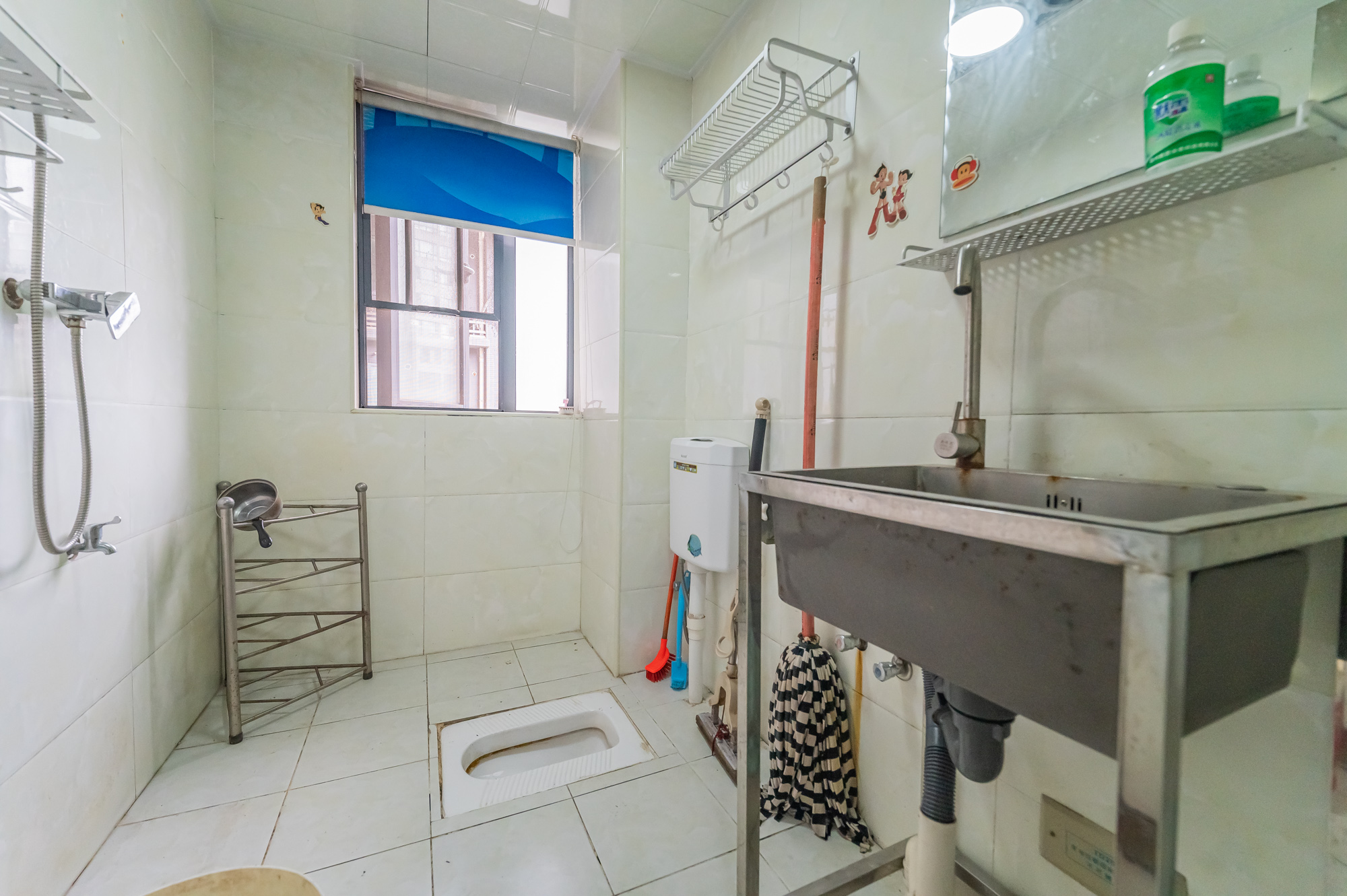 恒基凯旋门一二期 1室1厅1卫 49.8万 恒基凯旋门一二期 1室1厅1卫 49.8万卫生间