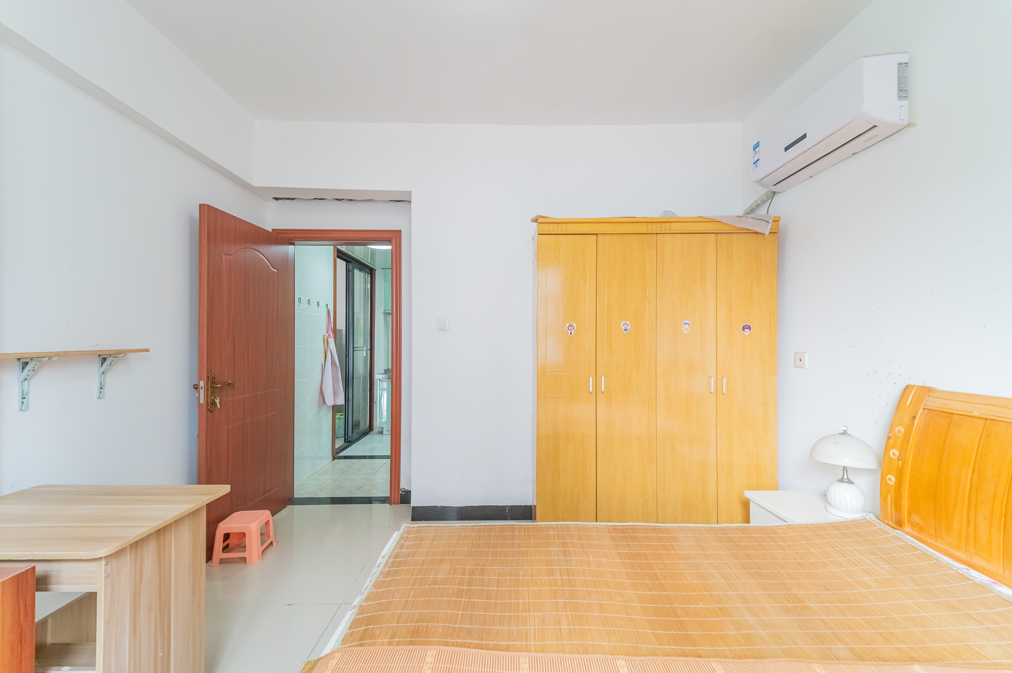 恒基凯旋门一二期 1室1厅1卫 49.8万 恒基凯旋门一二期 1室1厅1卫 49.8万卧室