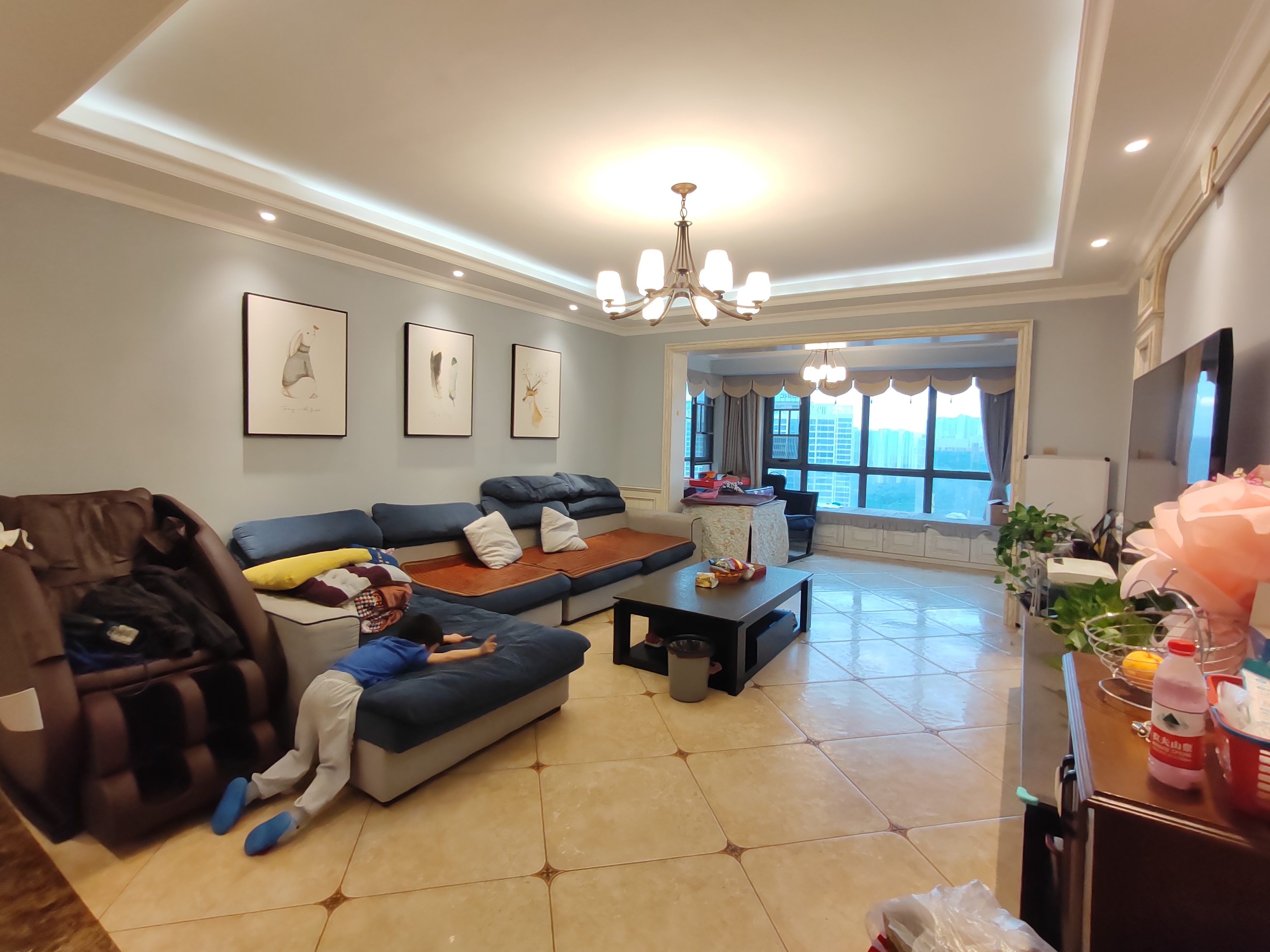 佳兆业金域天下二期 4室2厅2卫 90.0万 佳兆业金域天下二期 4室2厅2卫 90.0万室内图