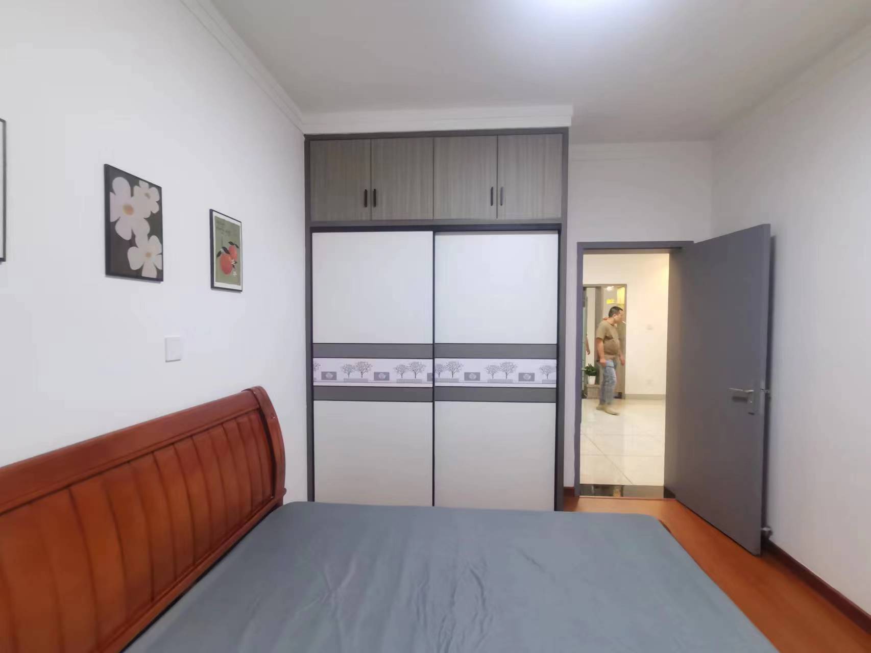 嵩源小区 3室2厅2卫 59.8万 嵩源小区 3室2厅2卫 59.8万室内图