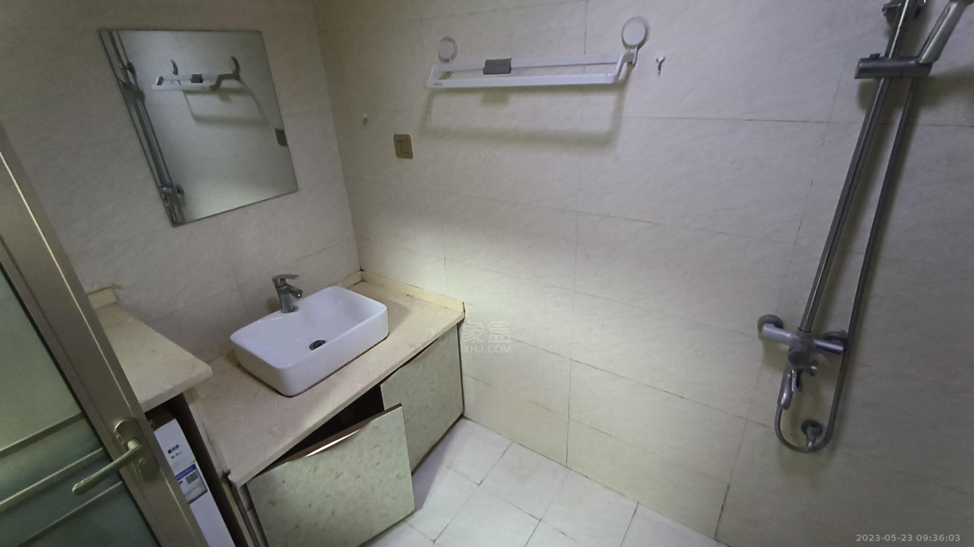 和厚园小区二期 1室0厅1卫 1300.00元/月 和厚园小区二期 1室0厅1卫 1300.00元/月室内图