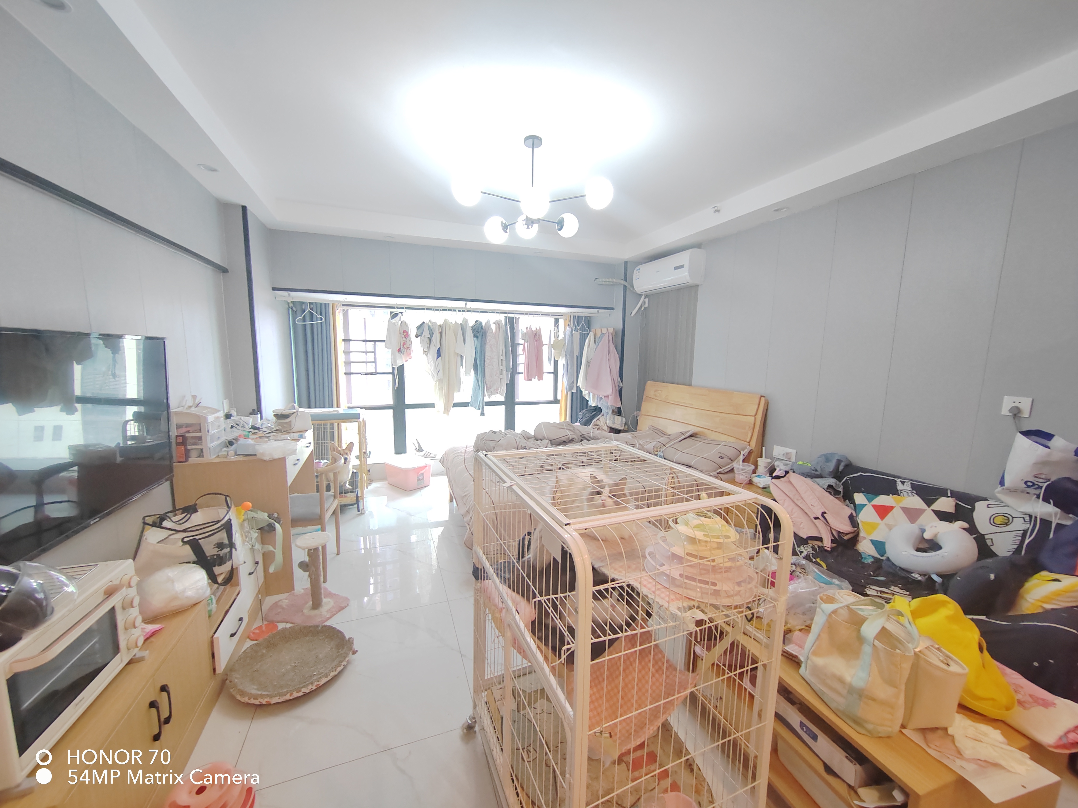 富力新天地三期  2室1厅1卫   1500.00元/月室内图