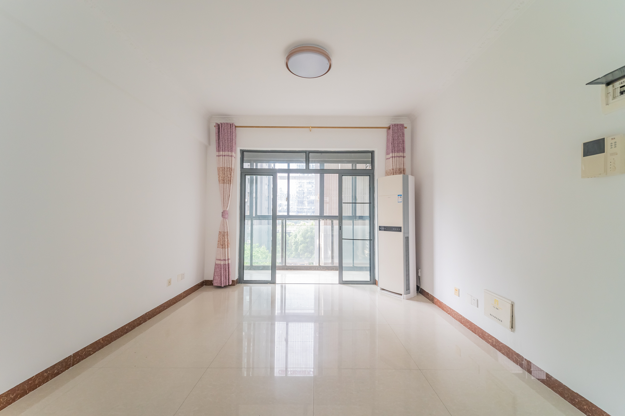 恒基凯旋门一二期  2室2厅1卫   83.00万 恒基凯旋门一二期  2室2厅1卫   83.00万