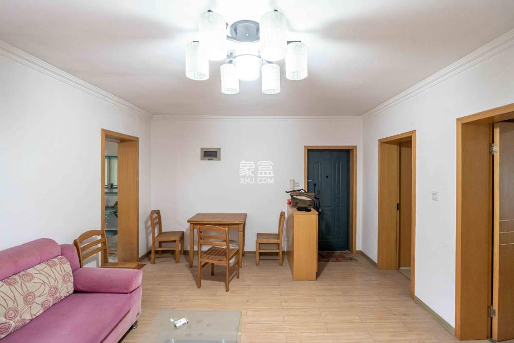 龙吉湾小区（龙瑞尚苑）  2室1厅1卫    46.8万