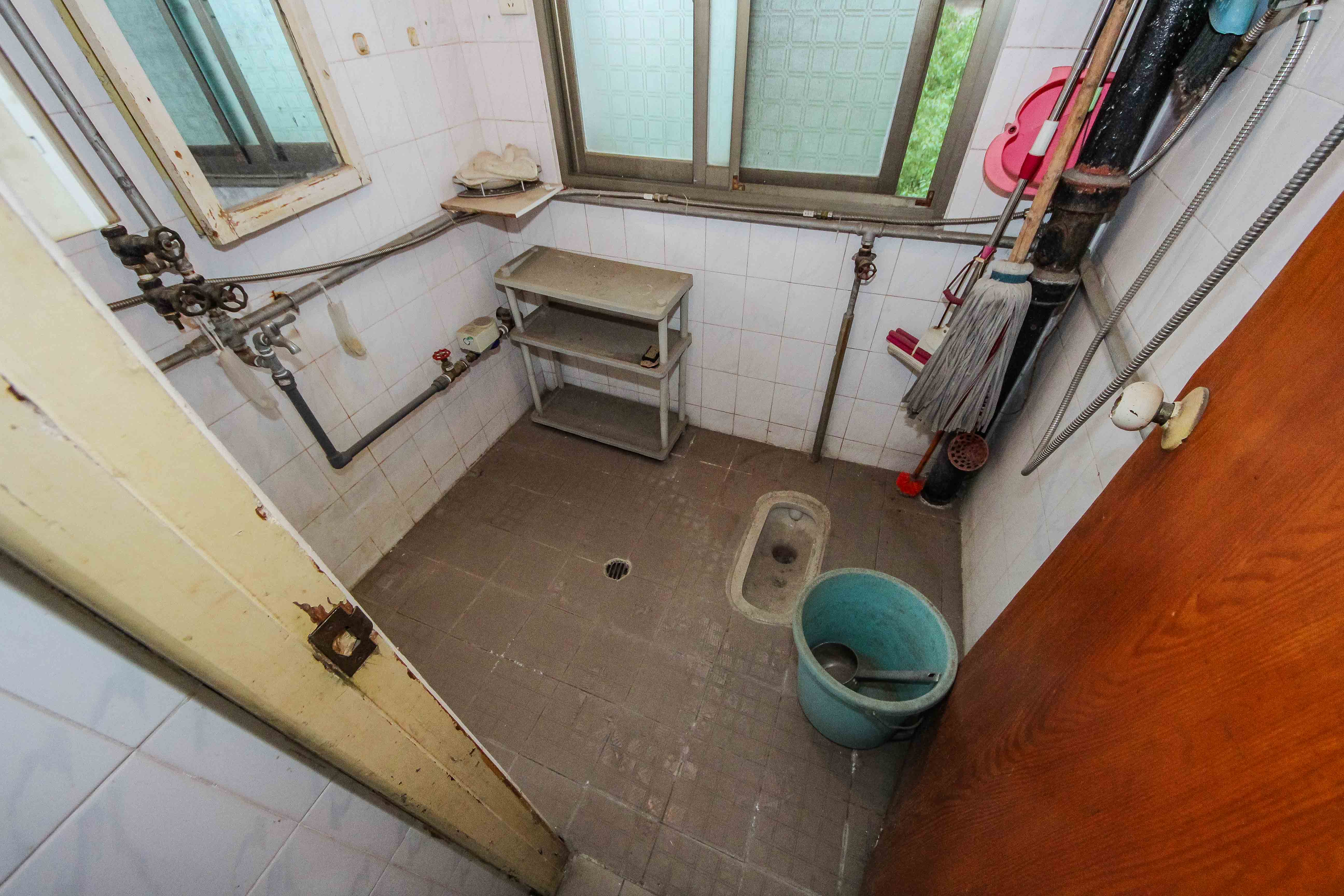 中南大学南校区  3室2厅1卫    74.4万卫生间