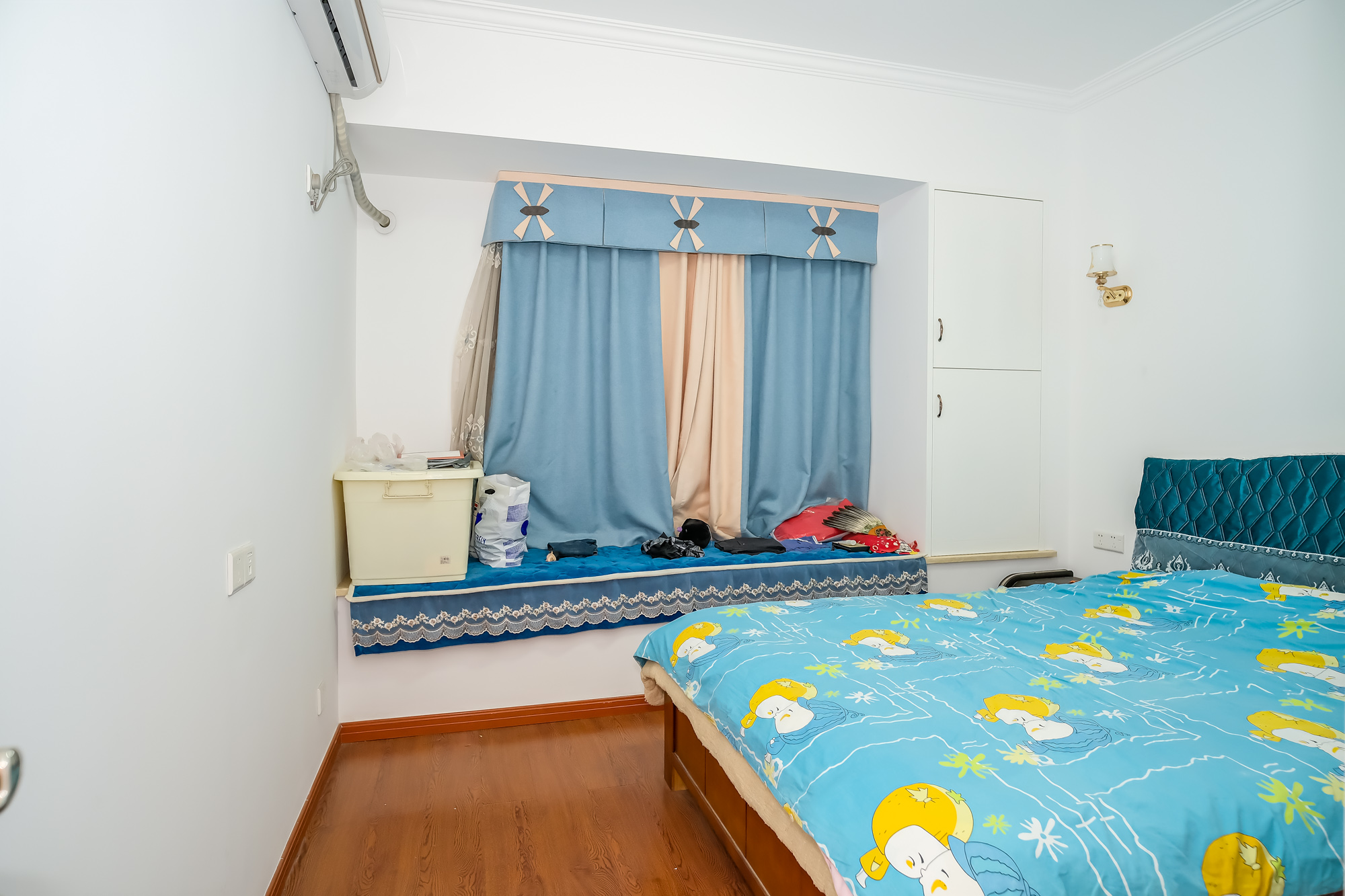 山水湾  3室2厅1卫    96.0万 山水湾  3室2厅1卫    96.0万卧室