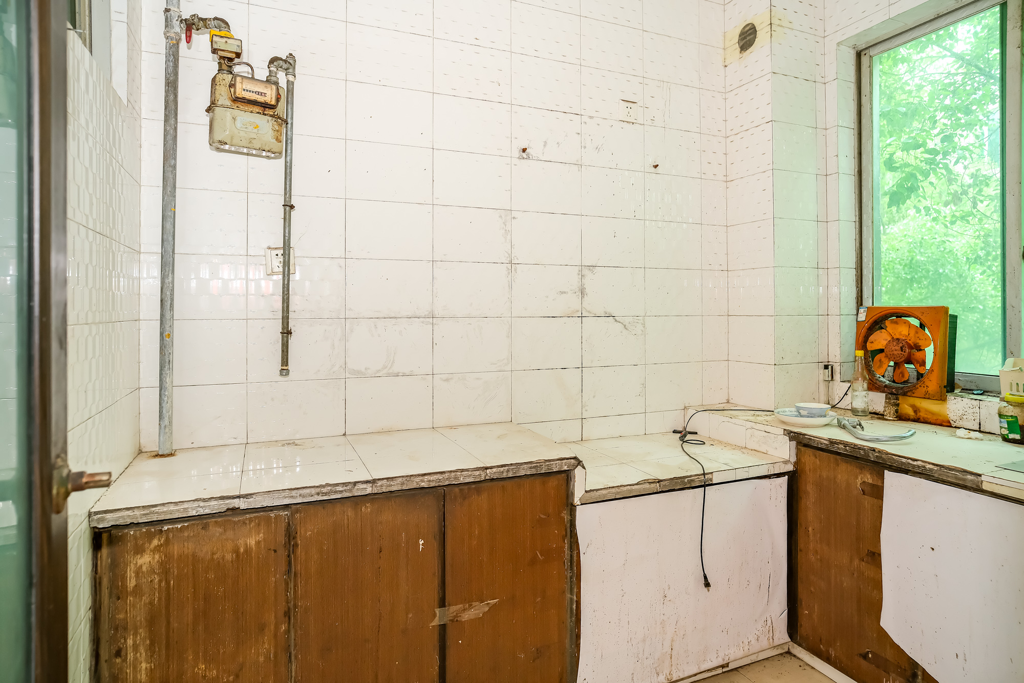 中南汽车世界  2室2厅1卫    32.0万 中南汽车世界  2室2厅1卫    32.0万厨房