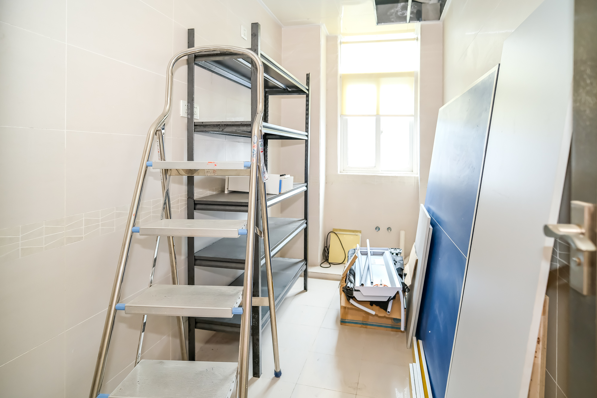 月亮湾草莓街区一、二期  3室2厅1卫    58.0万 月亮湾草莓街区一、二期  3室2厅1卫    58.0万厨房