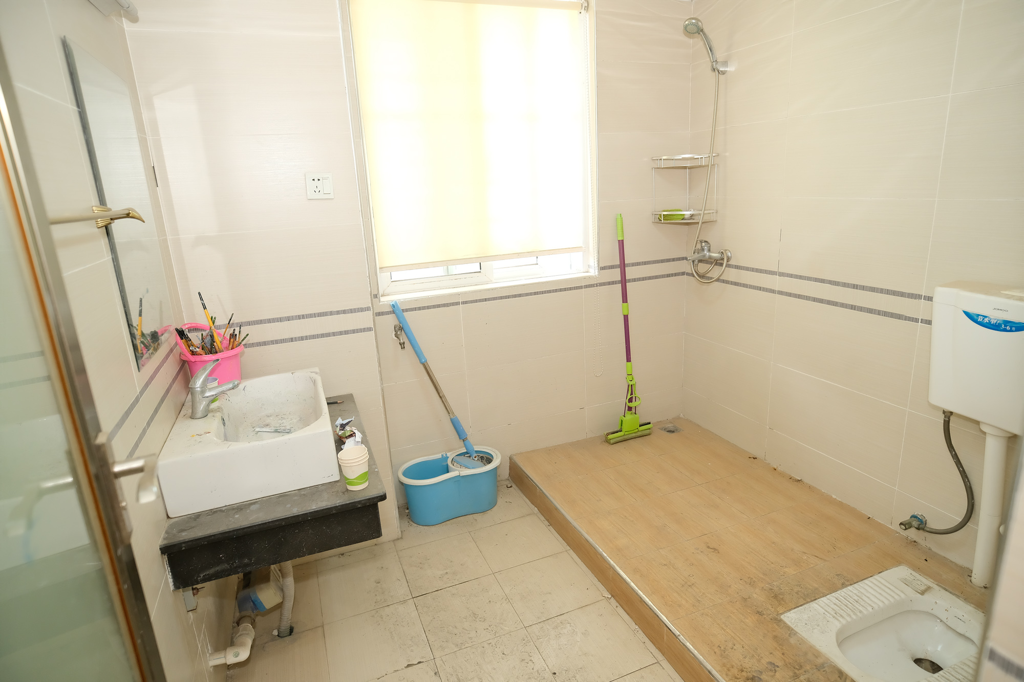 月亮湾草莓街区一、二期  3室2厅1卫    58.0万 月亮湾草莓街区一、二期  3室2厅1卫    58.0万卫生间