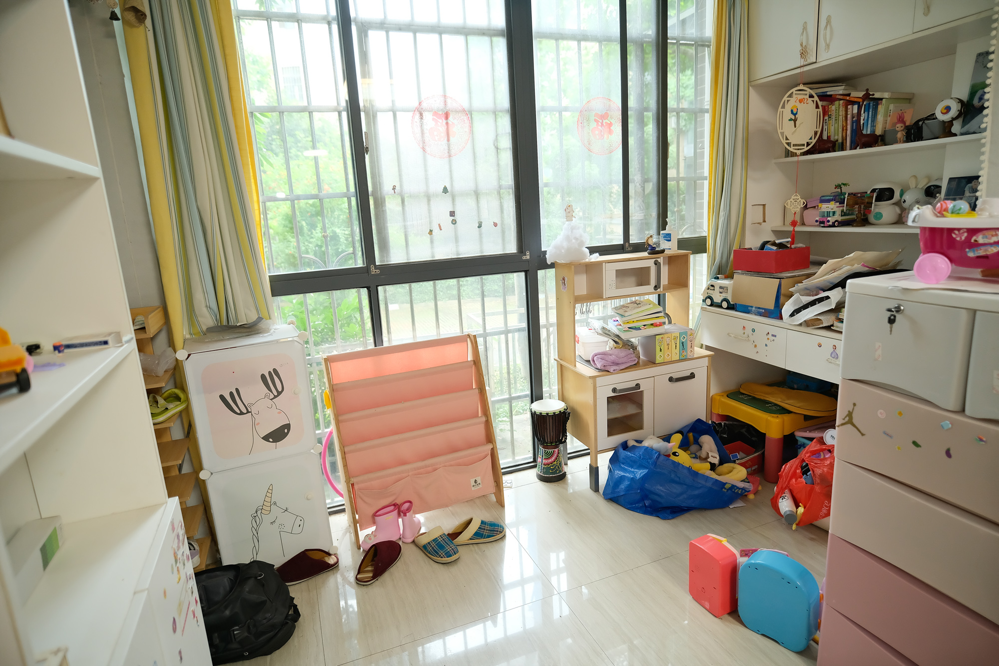 山水湾 3室2厅2卫 100.0万 山水湾 3室2厅2卫 100.0万阳台