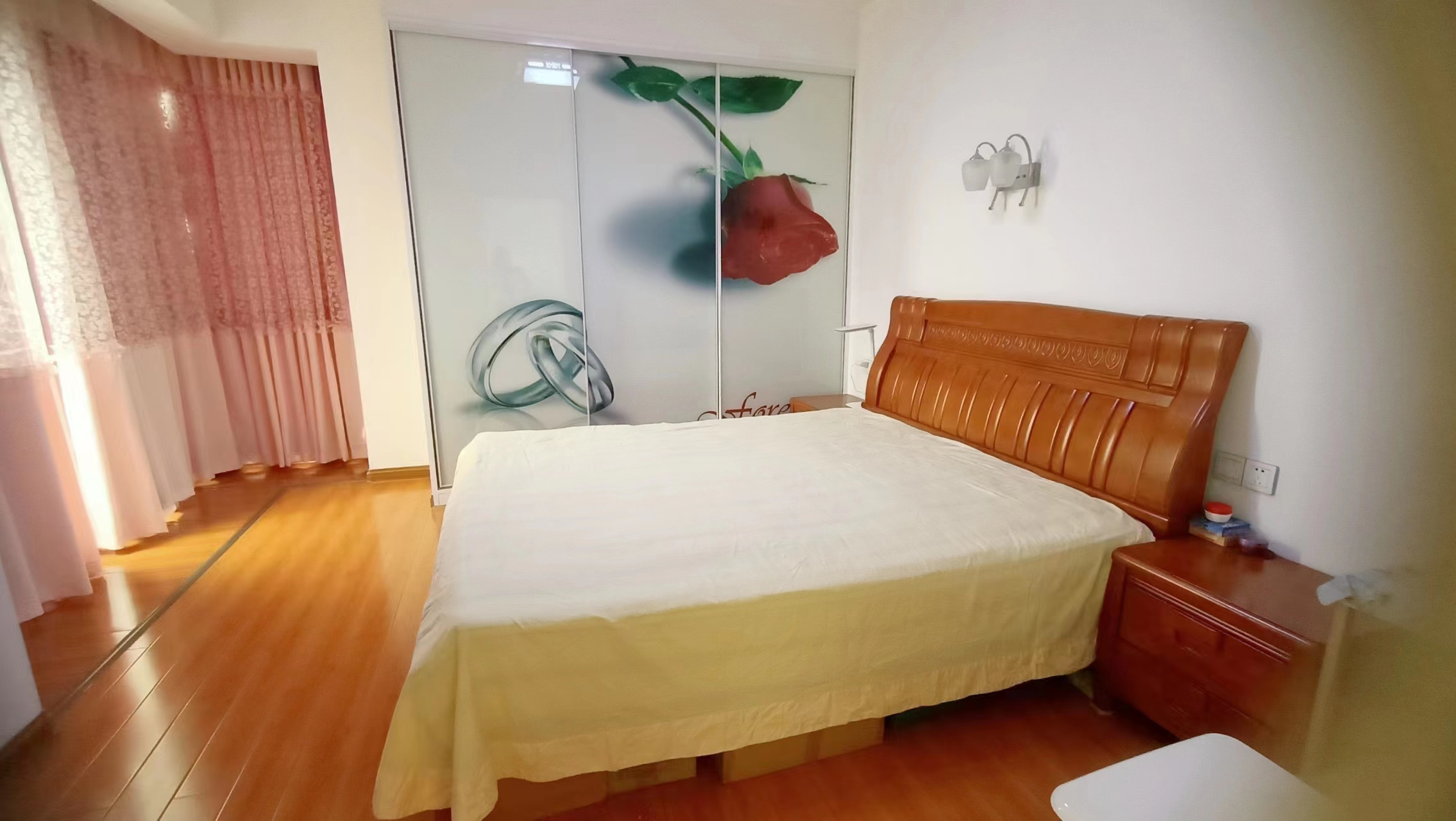 九九华帝  2室2厅1卫   52.00万 九九华帝  2室2厅1卫   52.00万室内图