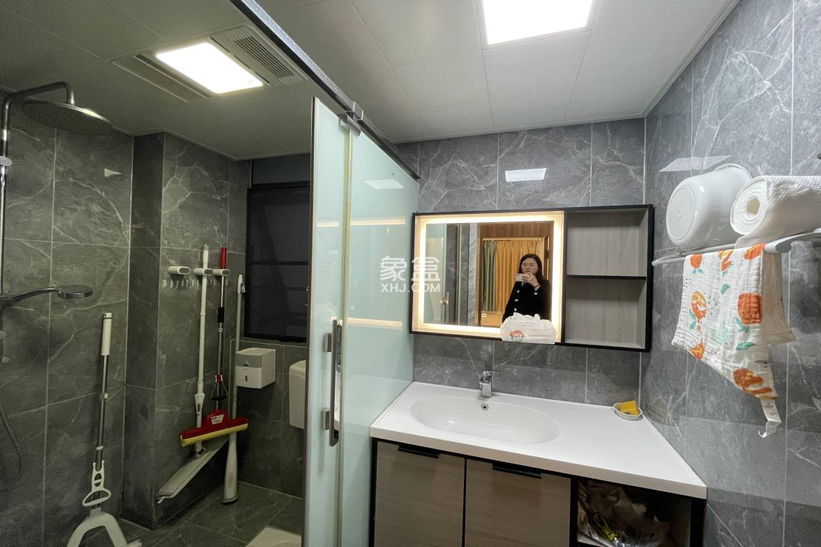 春藤小镇  3室2厅1卫    83.8万 春藤小镇  3室2厅1卫    83.8万室内图