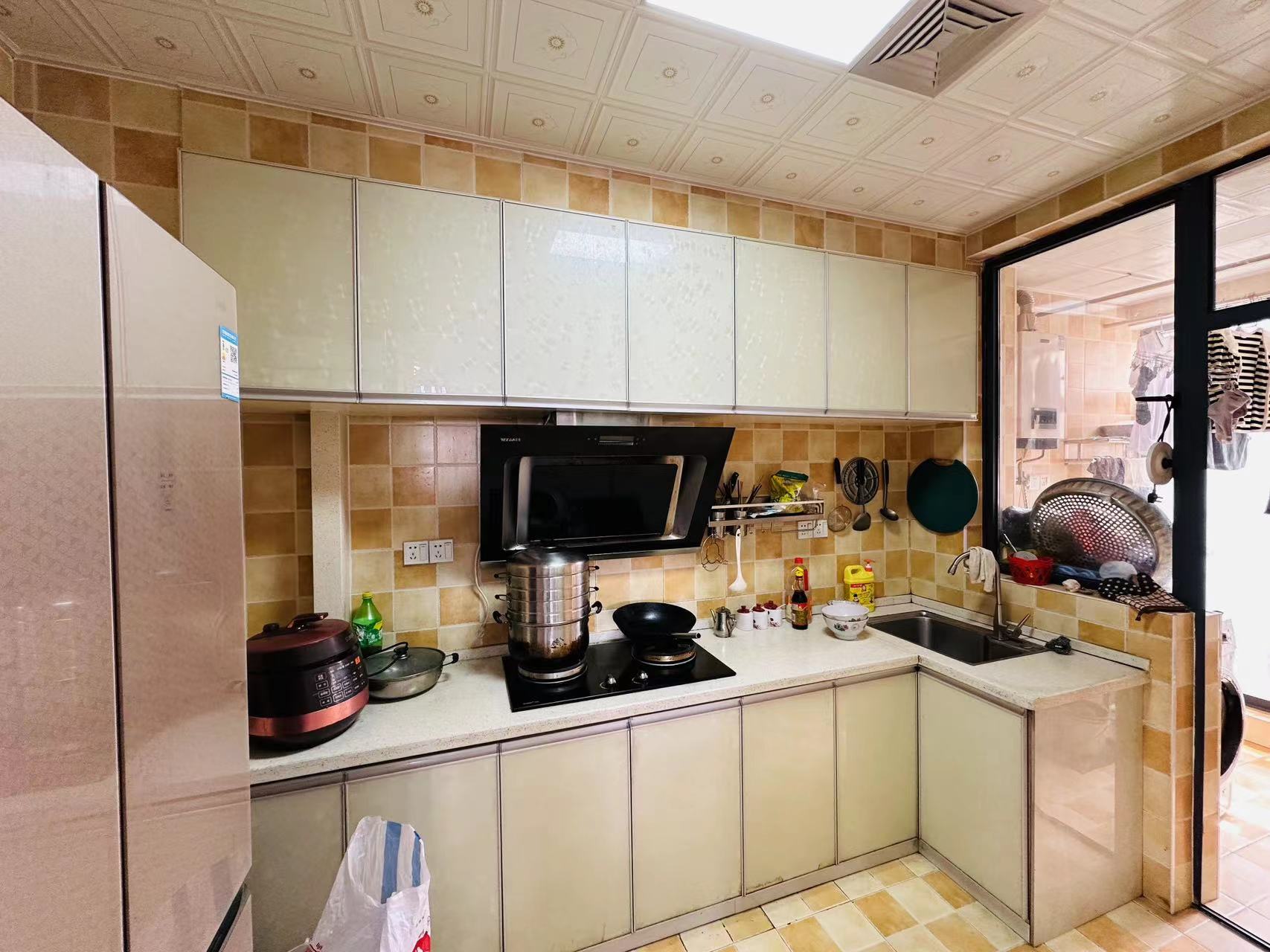 金色御园 3室2厅2卫 62.8万 金色御园 3室2厅2卫 62.8万室内图