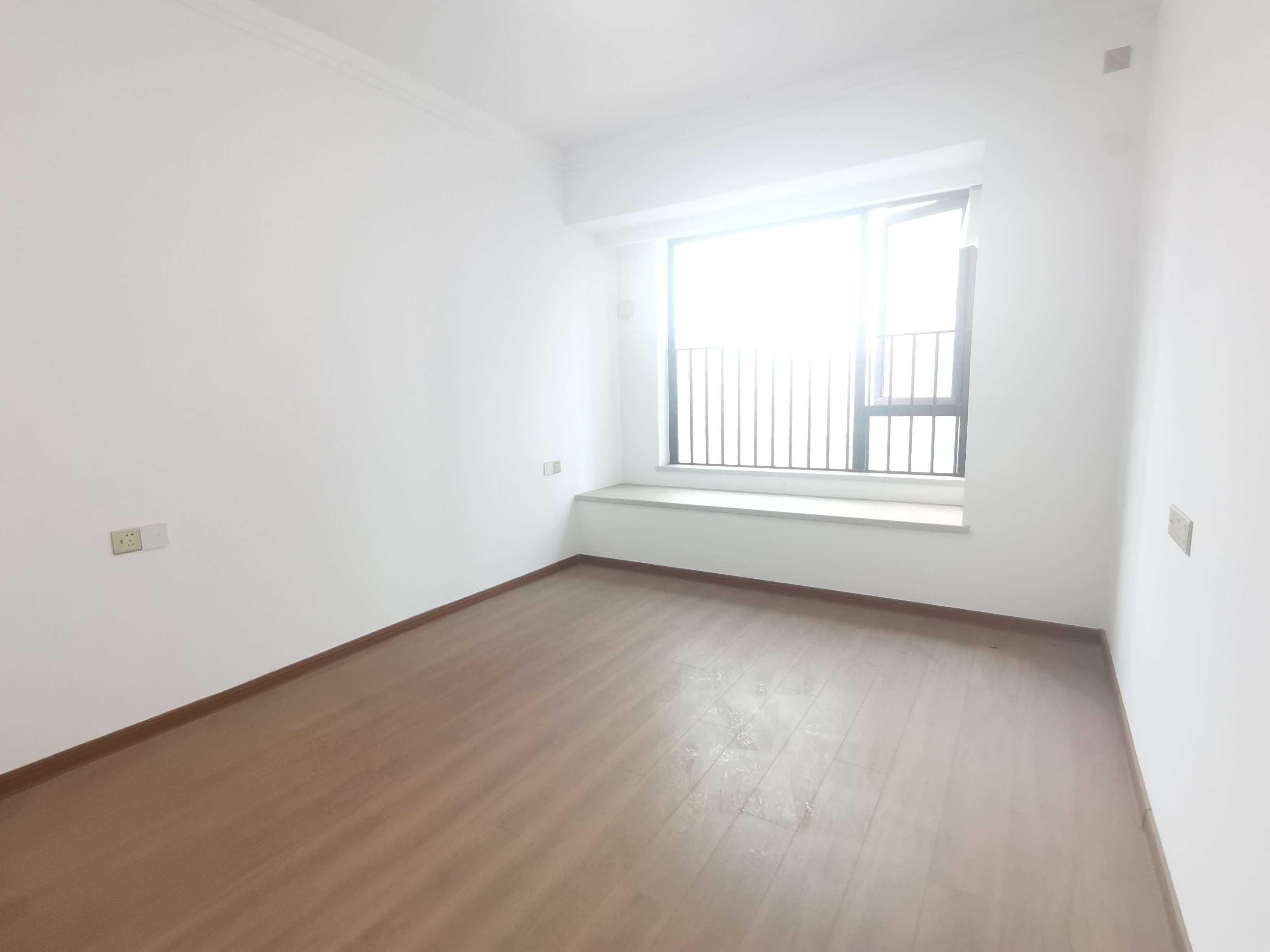 美的雪峰山 3室2厅2卫 74.6万 美的雪峰山 3室2厅2卫 74.6万室内图