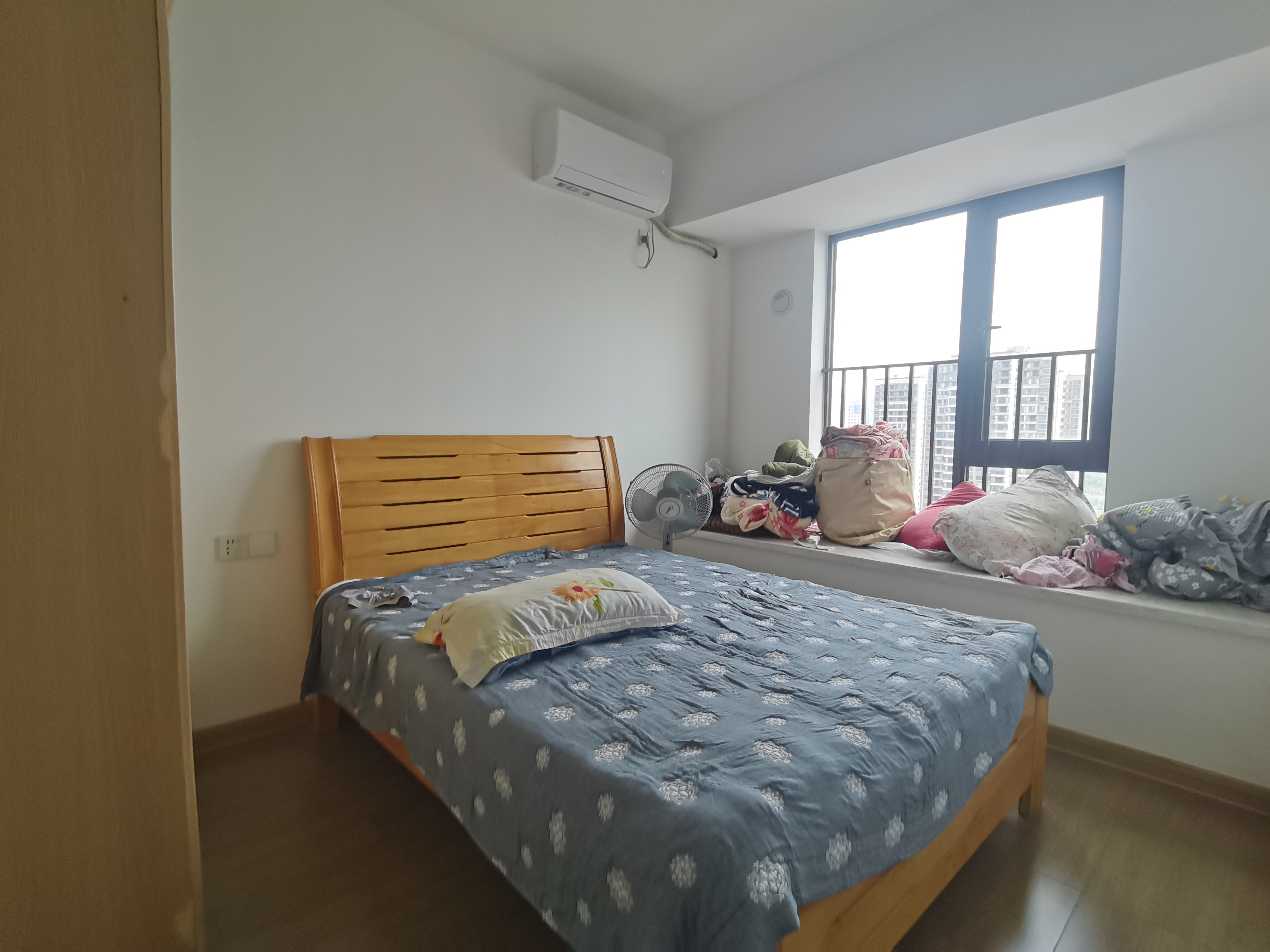 美的翰城  4室2厅2卫   135.00万室内图