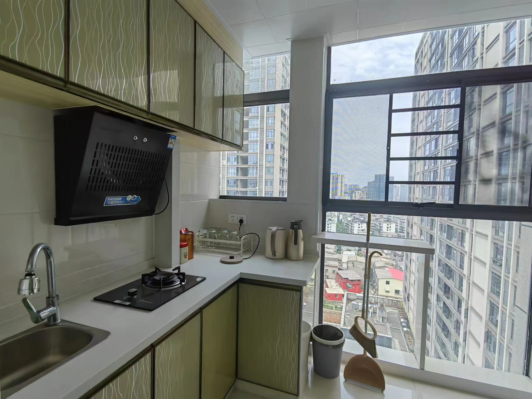 流金岁月-华晨国际 1室1厅1卫 35.00万 流金岁月-华晨国际 1室1厅1卫 35.00万室内图