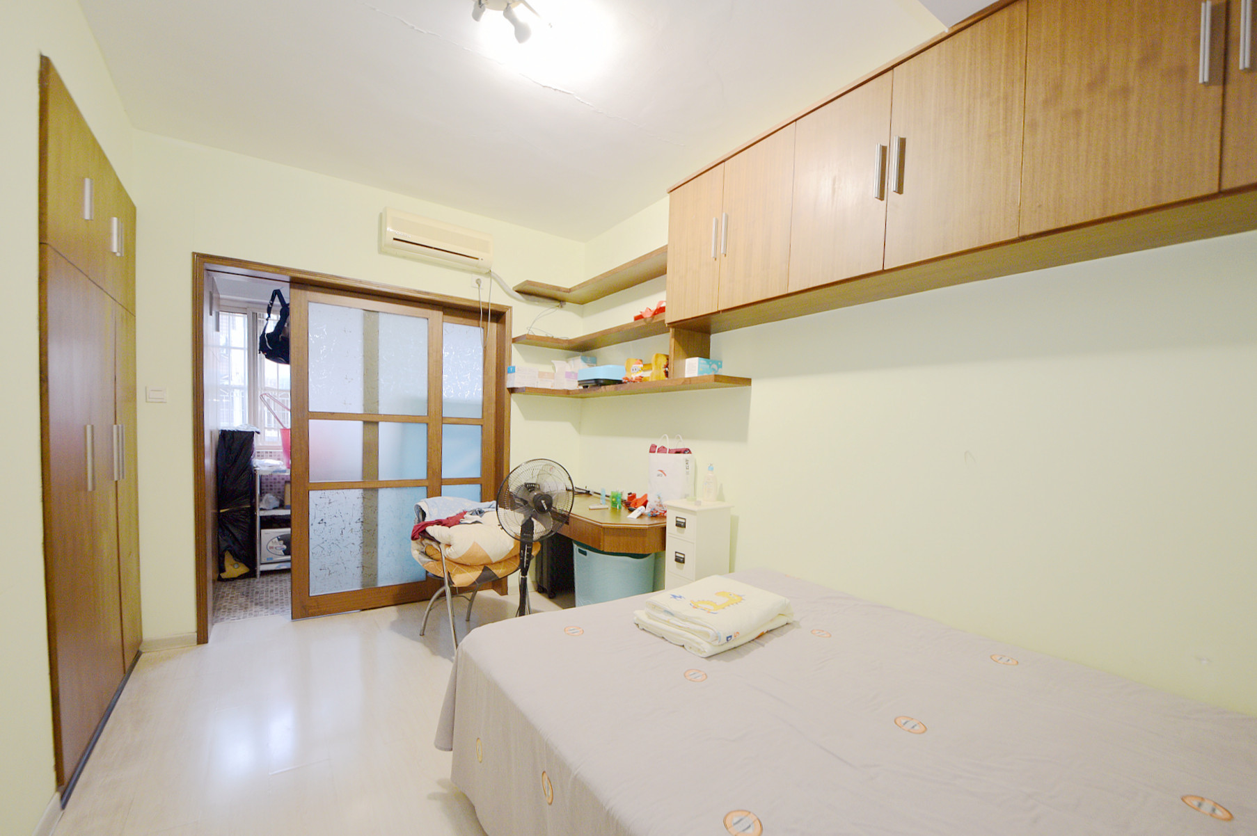 鑫天花园  2室2厅1卫   58.80万卧室